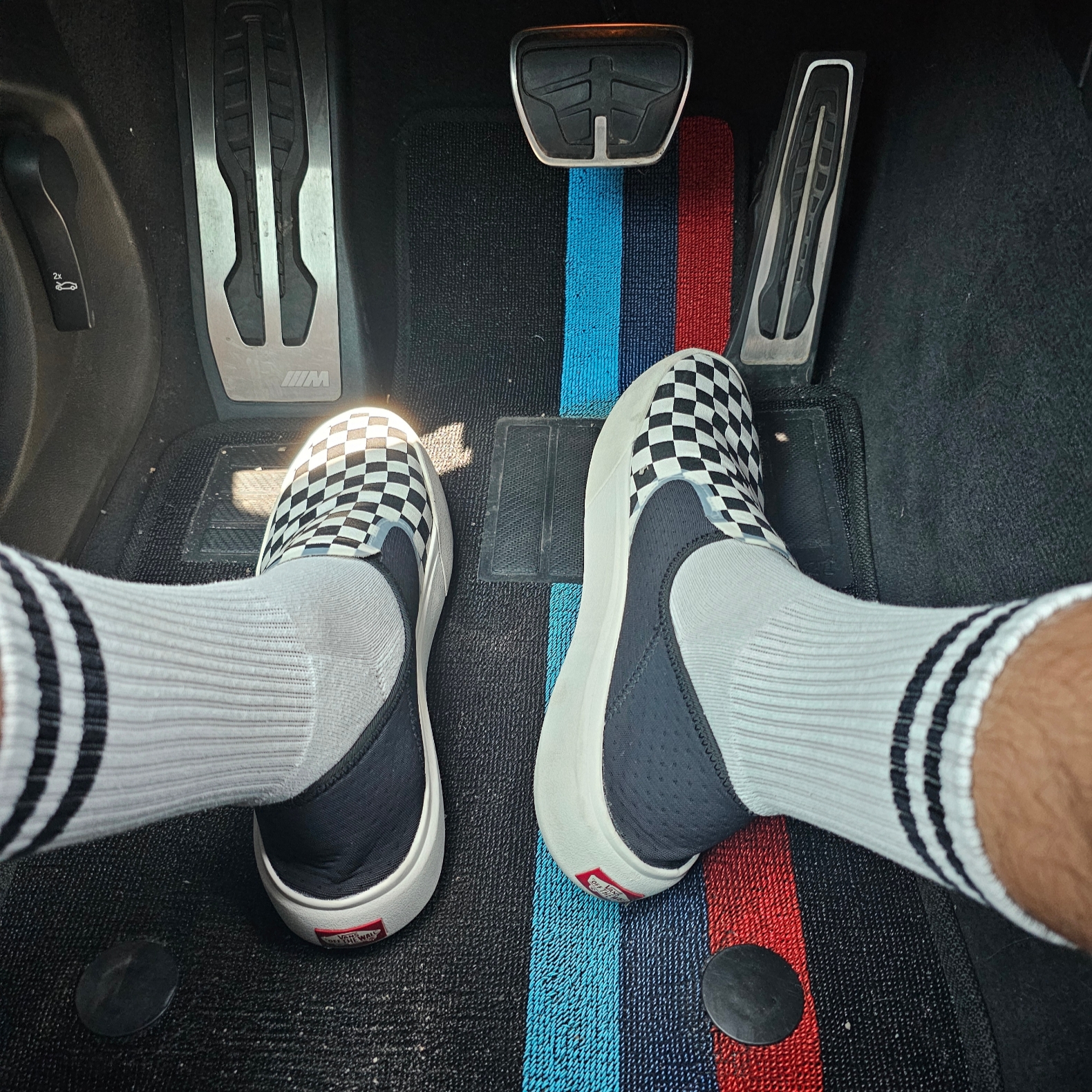 Vans Checkerboard Comfycush One Black 착용 스타일