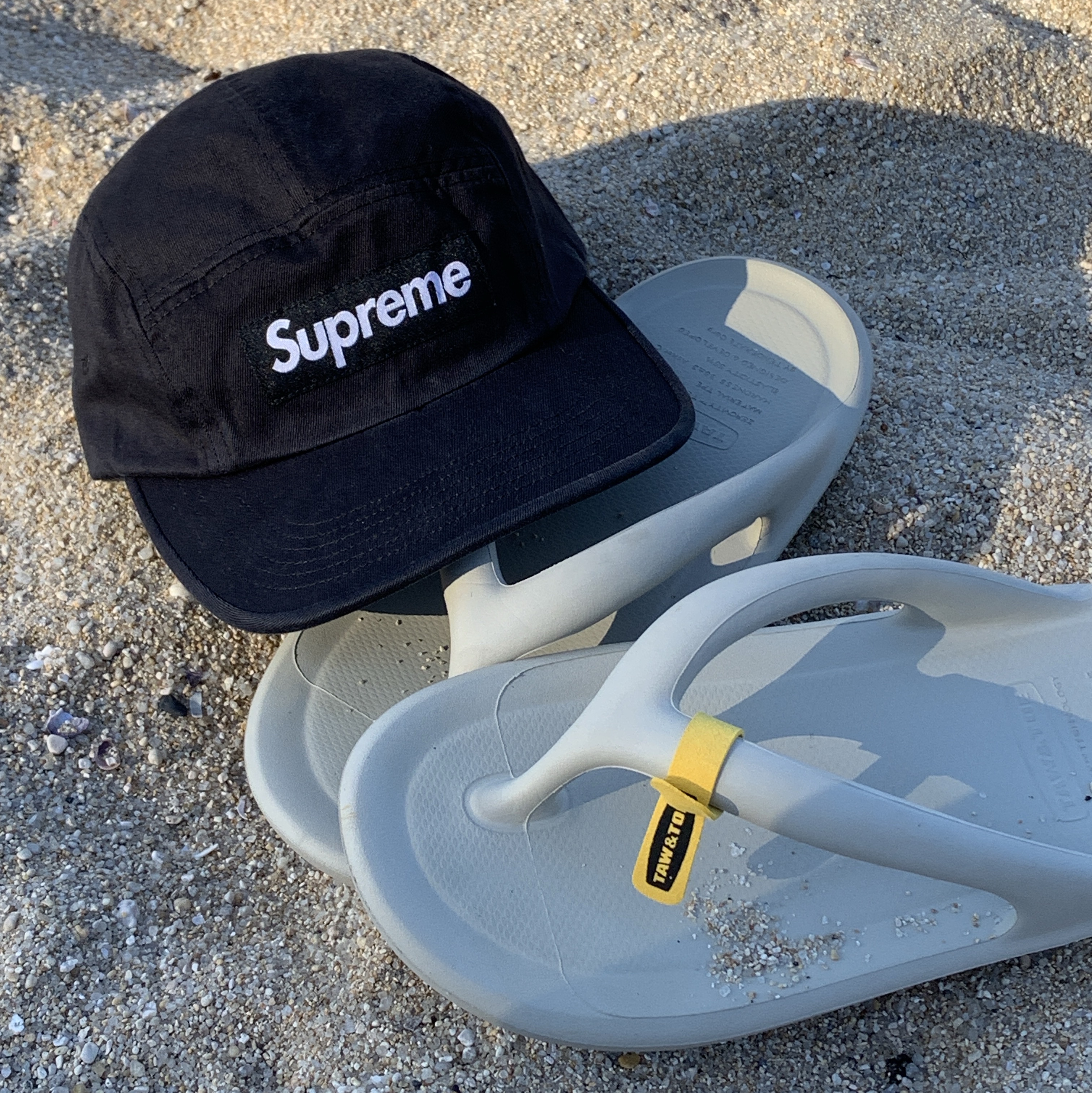Supreme Washed Chino Twill Camp Cap Black - 24SS 착용 스타일 - 2