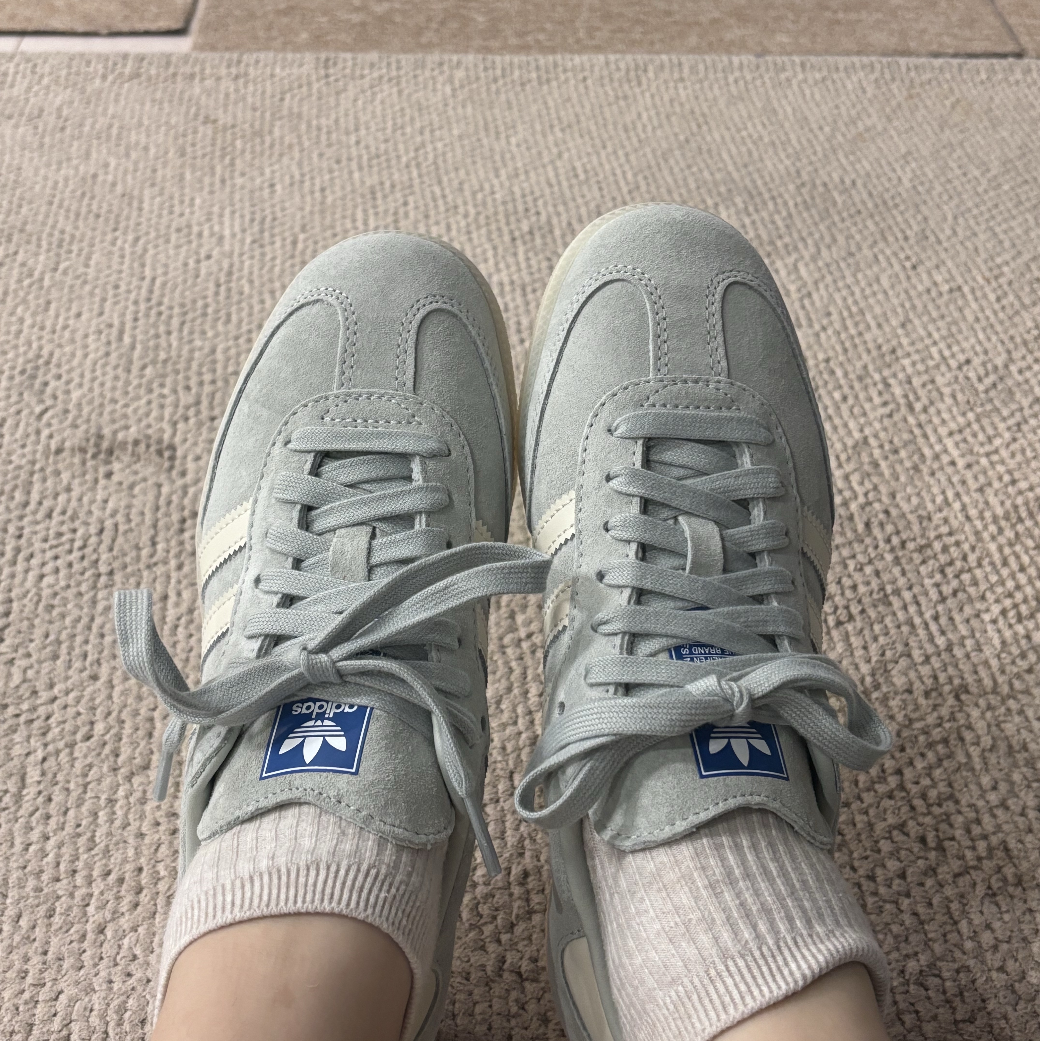 Adidas Samba OG Wonder Silver 착용 스타일