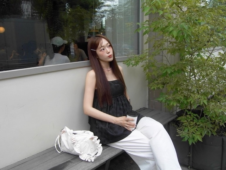 Carlyn Ginna Ivory_H74109010I, Carlyn Ginna Blue_H74109010U 착용 스타일