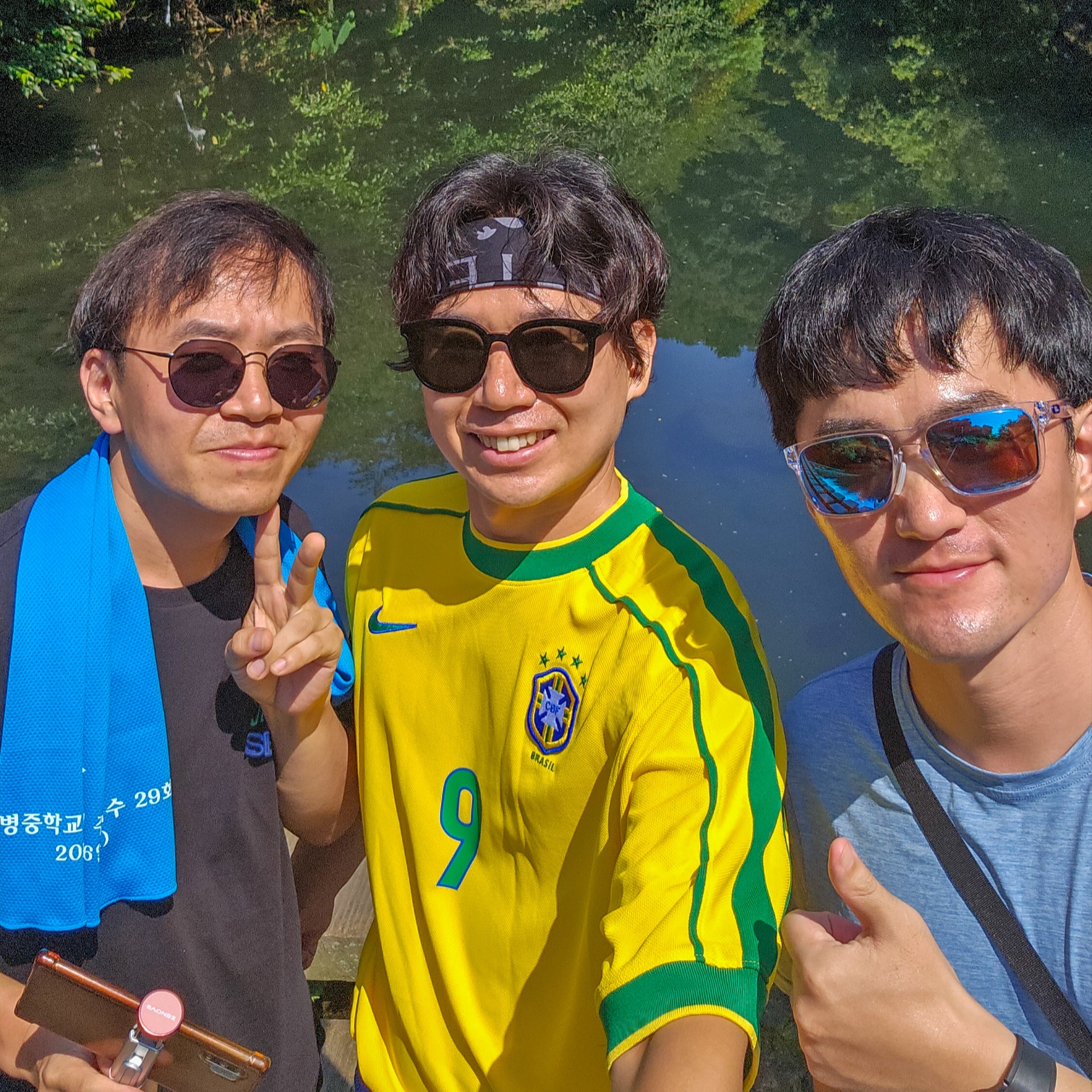 Nike Brazil 1998 Reissue Soccer Replica Jersey Varsity Maize Ronaldo (Marking Ver.), Nike Air Zoom Alphafly Next% 3 Proto White Total Orange 착용 스타일 - 2