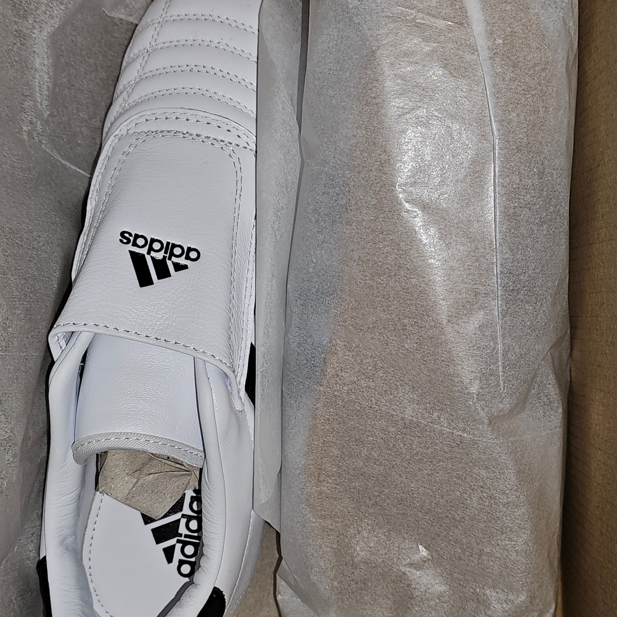 (W) Adidas Taekwondo Cloud White Core Black 착용 스타일