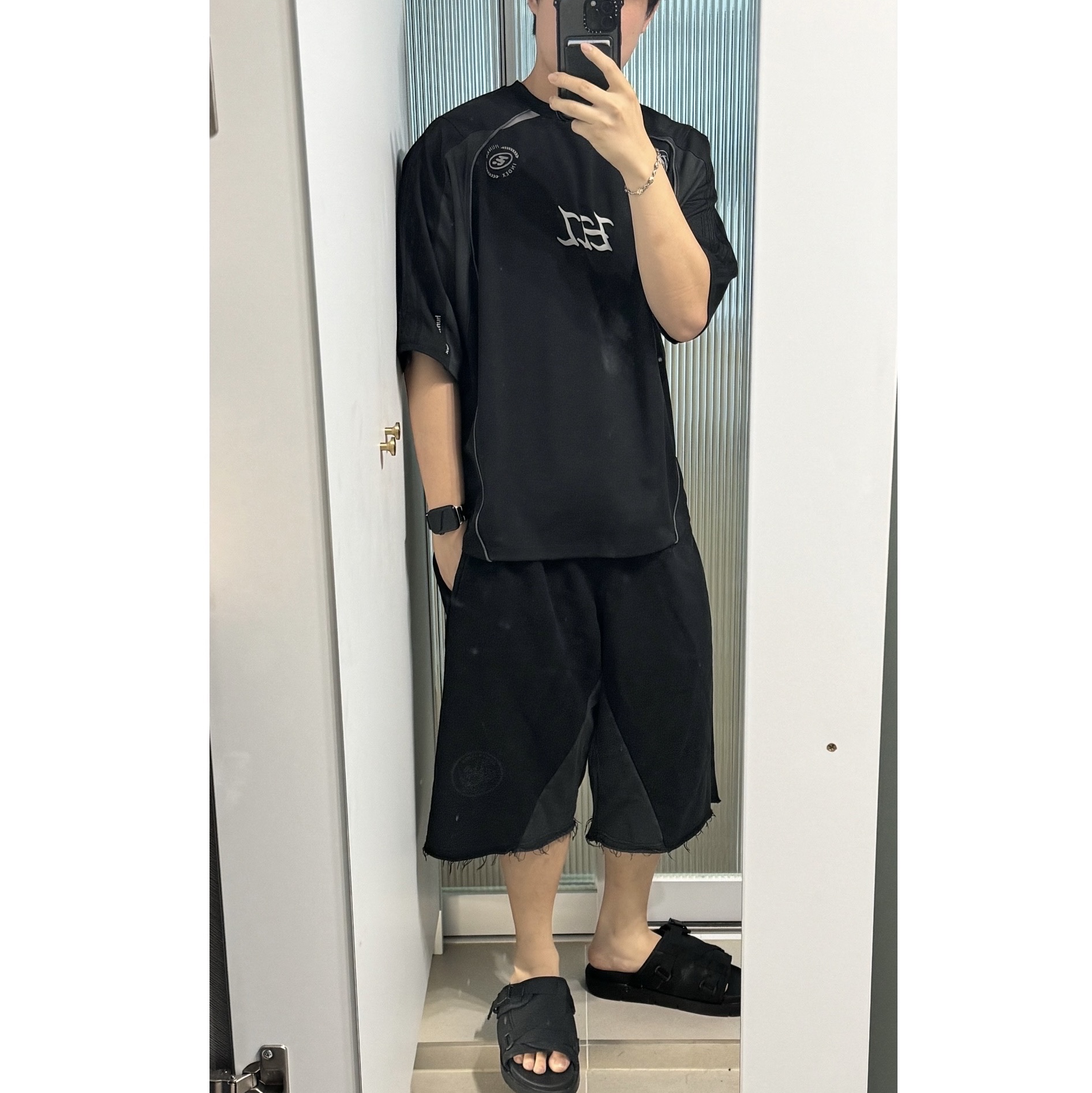 Polyteru Human Index Index 1/2 Jersey T-Shirt Black/Charcoal, Polyteru Human Index Human 1/2 Sweat Pants Black 착용 스타일 - 1