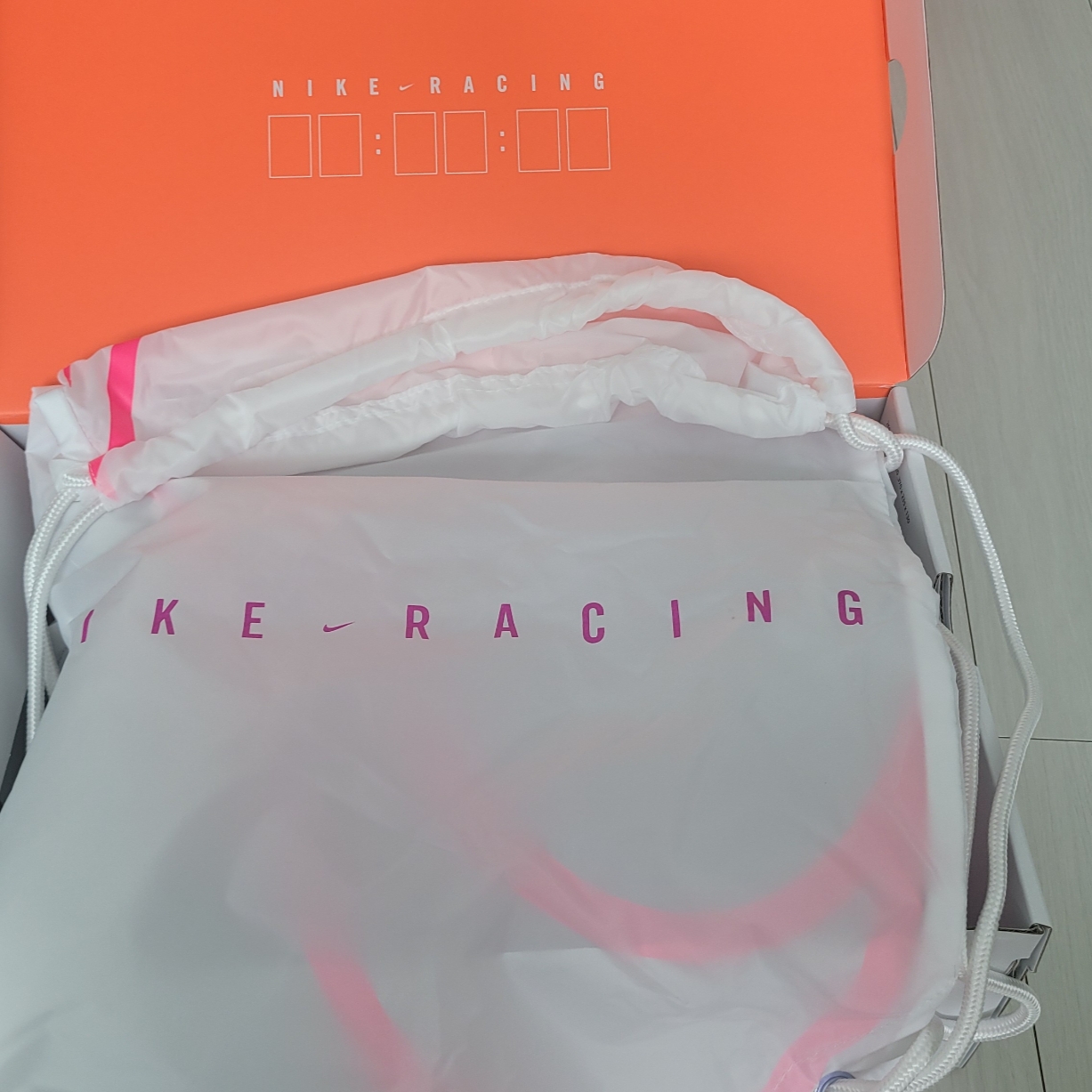 Nike Air Zoom Alphafly Next% 3 Hyper Pink 착용 스타일 - 4