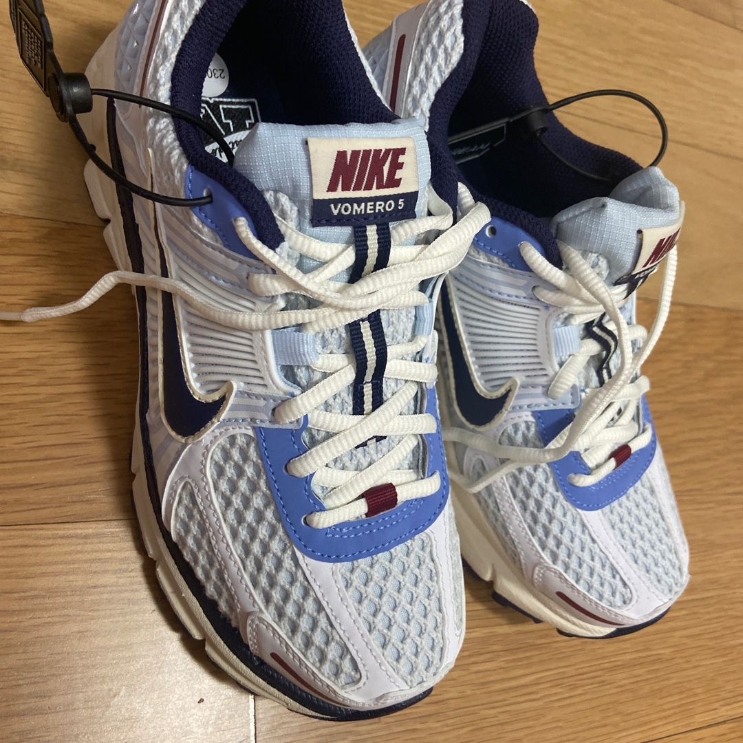 (W) Nike Zoom Vomero 5 Blue Tint Purple Ink 착용 스타일