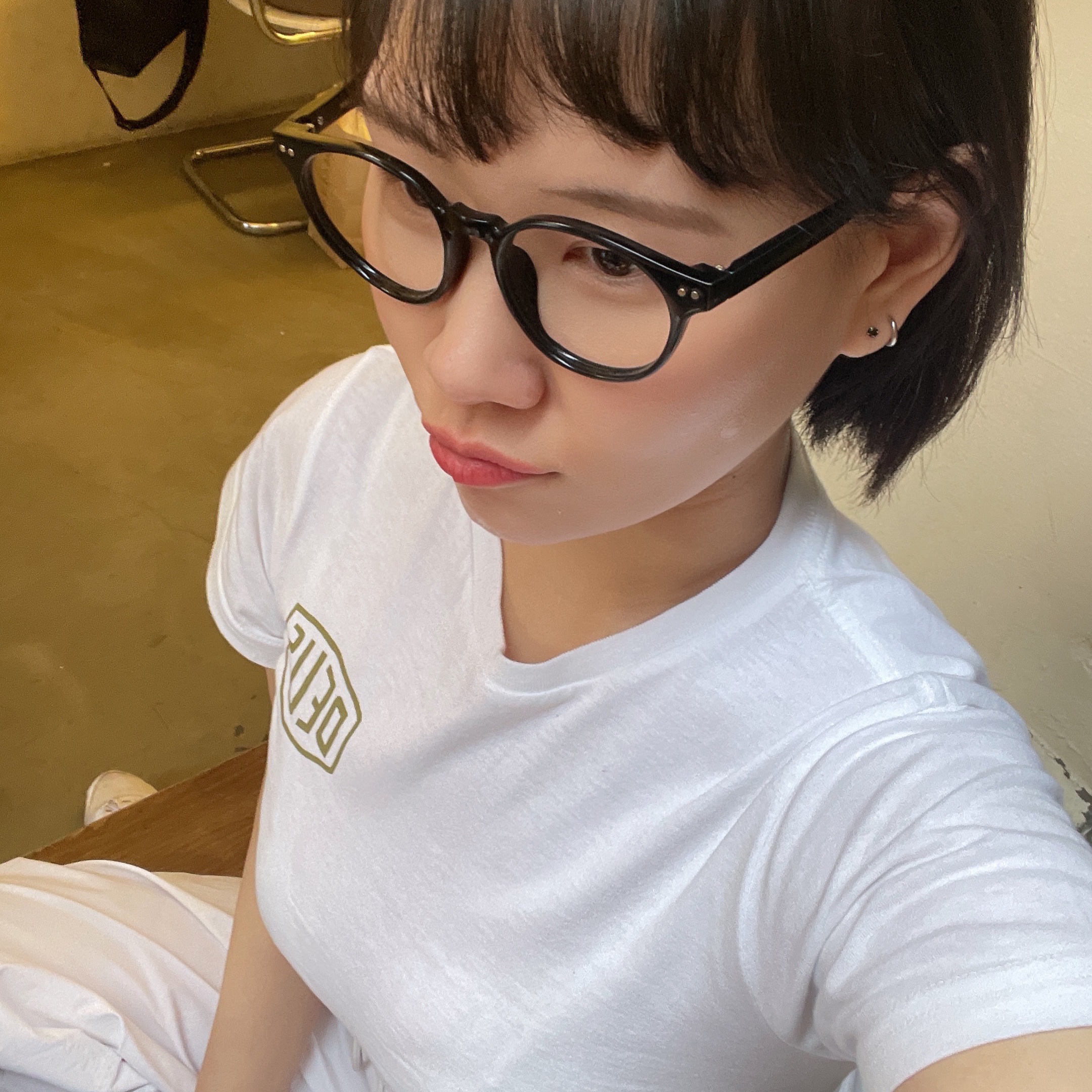 (Kids) Deus Ex Machina College Seoul T-Shirt White 착용 스타일