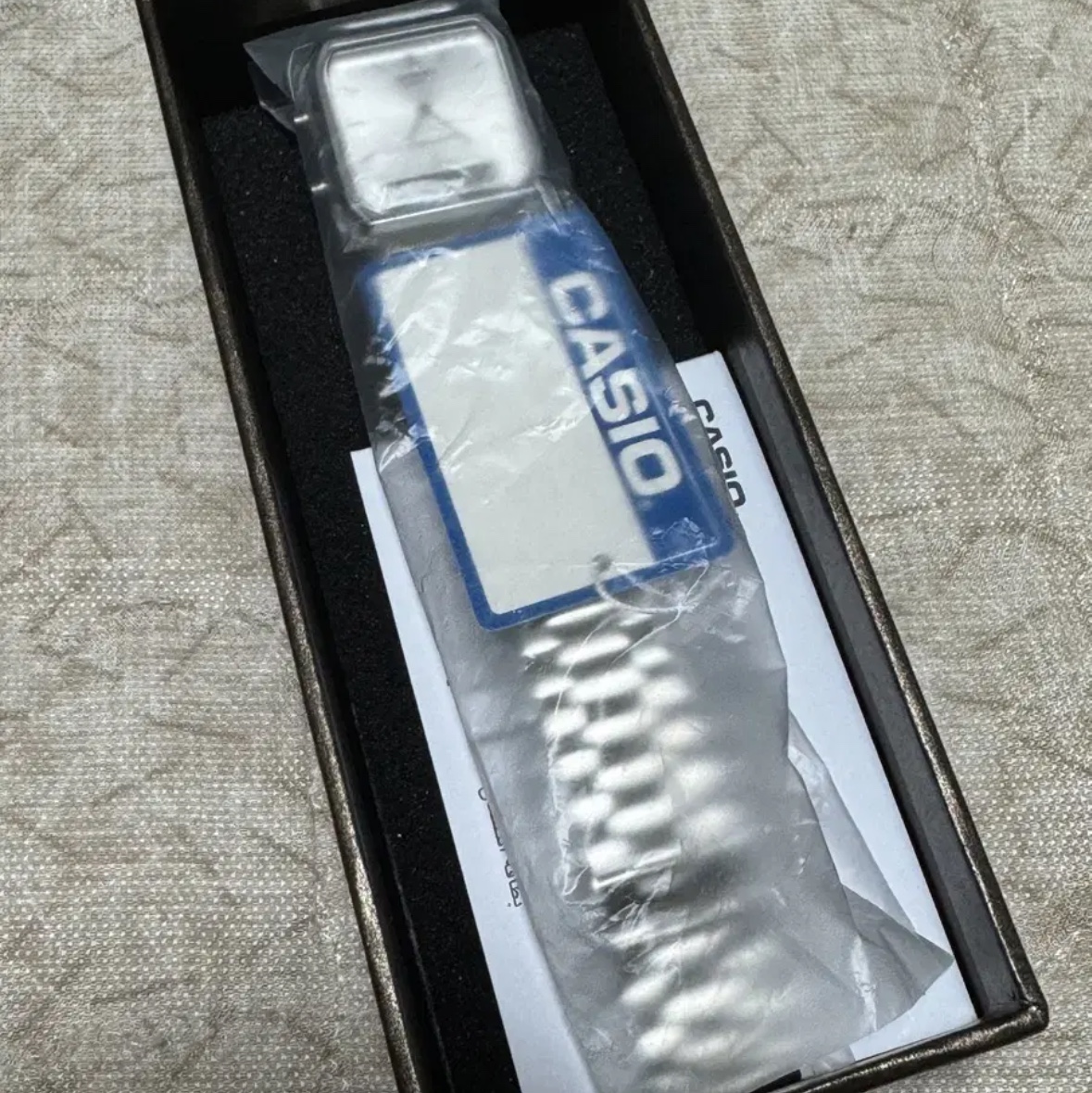 Casio AQ-230A-7DMQ 착용 스타일