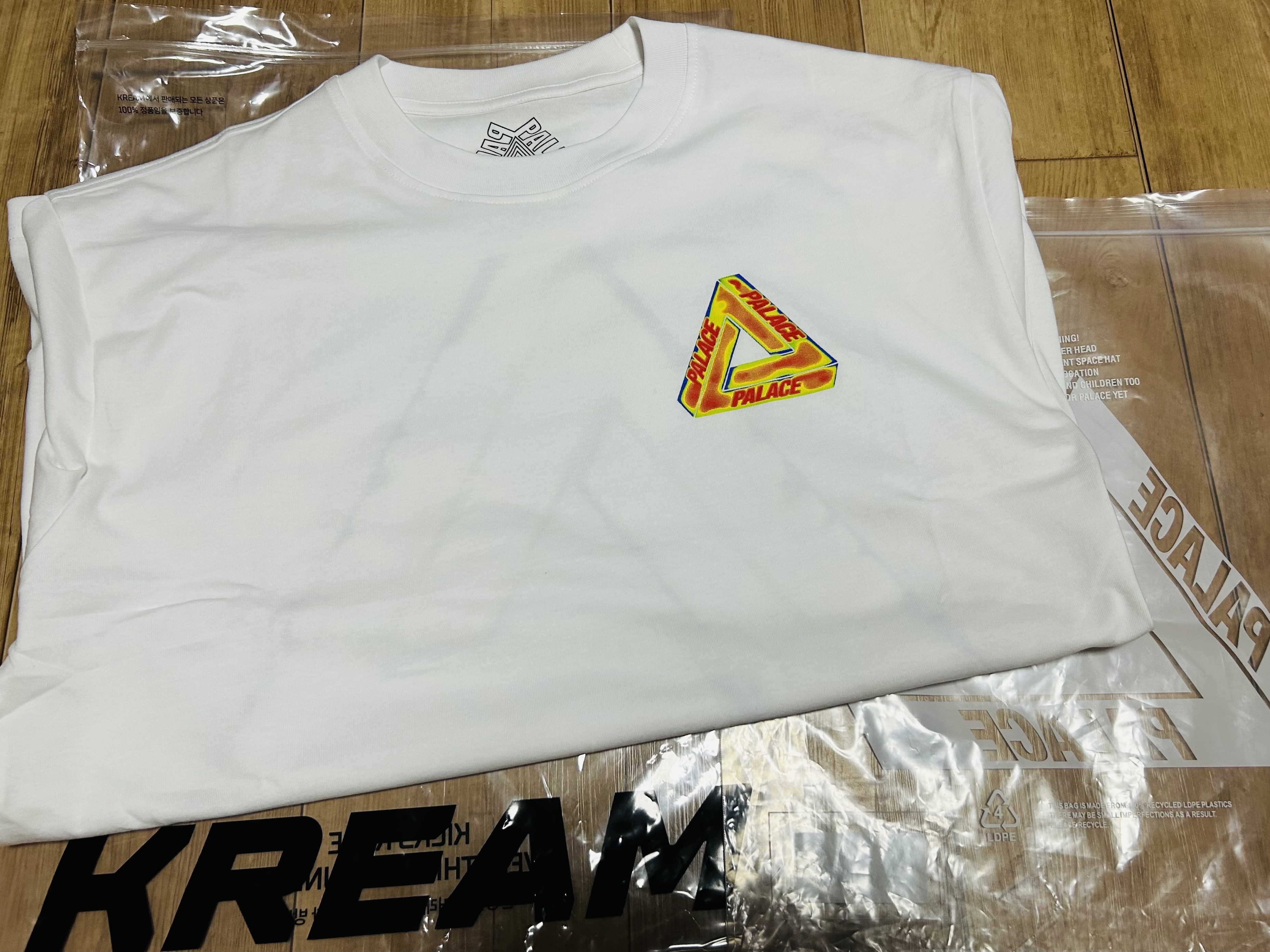 Palace Heat Sensi T-Shirt White - 24SS 착용 스타일 - 1