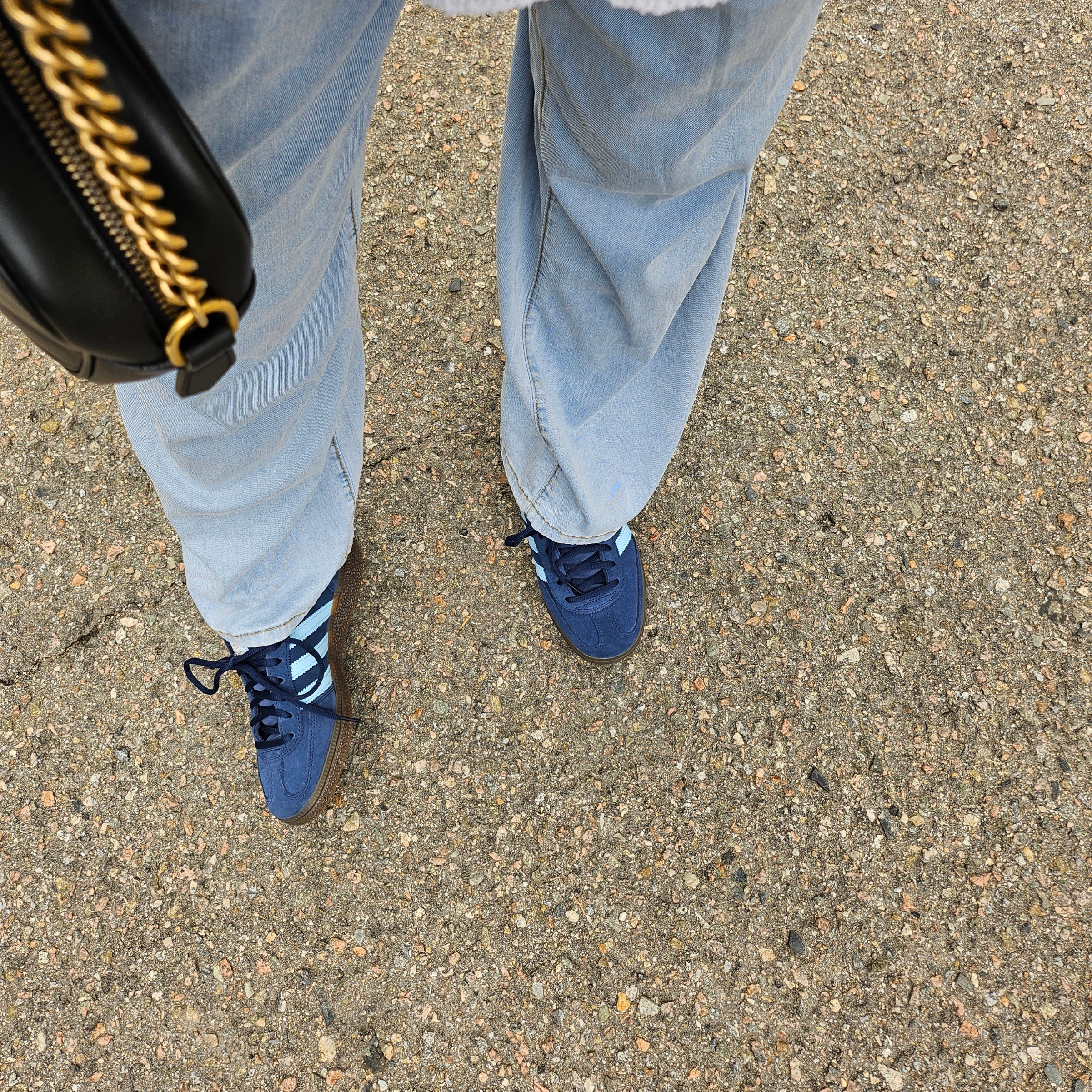 Adidas Spezial Handball Collegiate Navy 착용 스타일 - 2