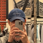 KREAM 프로필 이미지