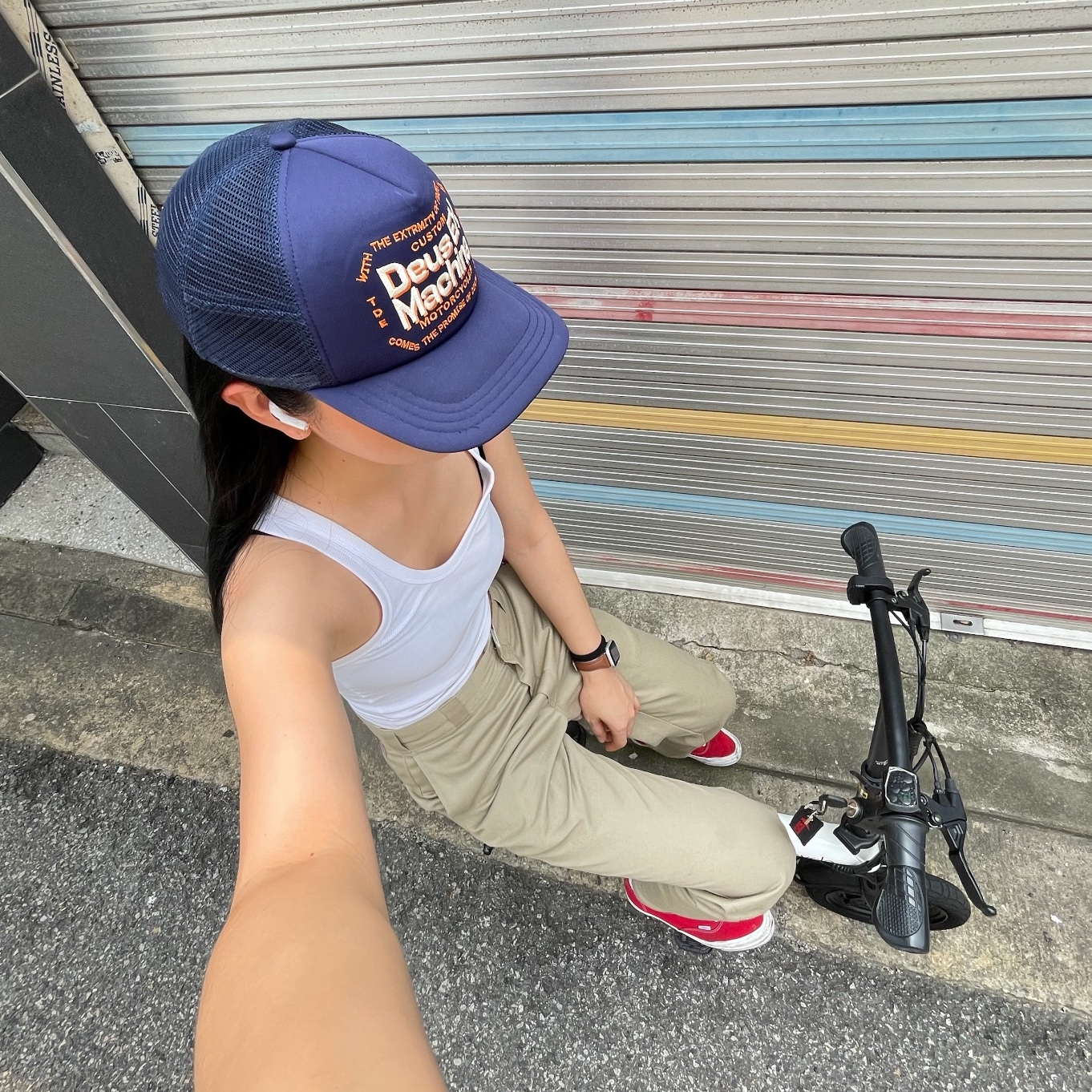 Vans Vault OG Authentic LX Red 착용 스타일