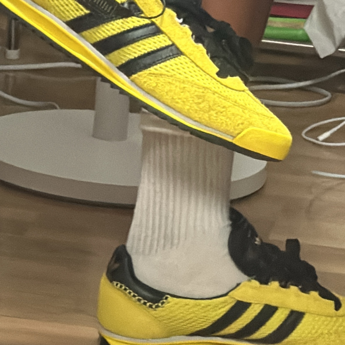 Adidas x Wales Bonner SL 76 Yellow Core Black, Stussy Small Stock Crew Socks White (3 Pack) 착용 스타일 - 2