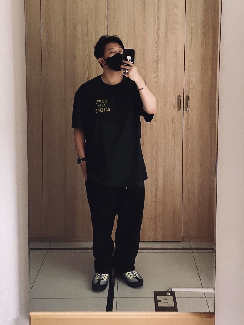 Gallery Dept. French T-Shirt Black, Nike Air Max 95 OG Neon Yellow 2020 착용 스타일