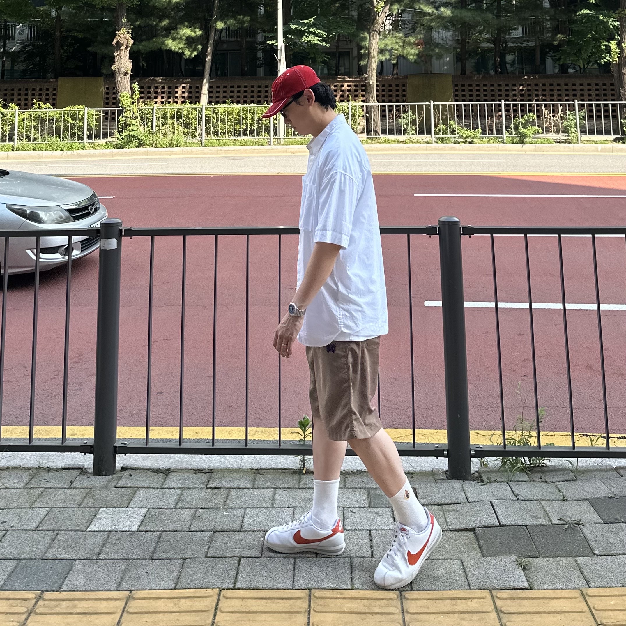 Needles String Cowboy Shorts Beige, Nike Cortez White Campfire Orange 착용 스타일 - 2