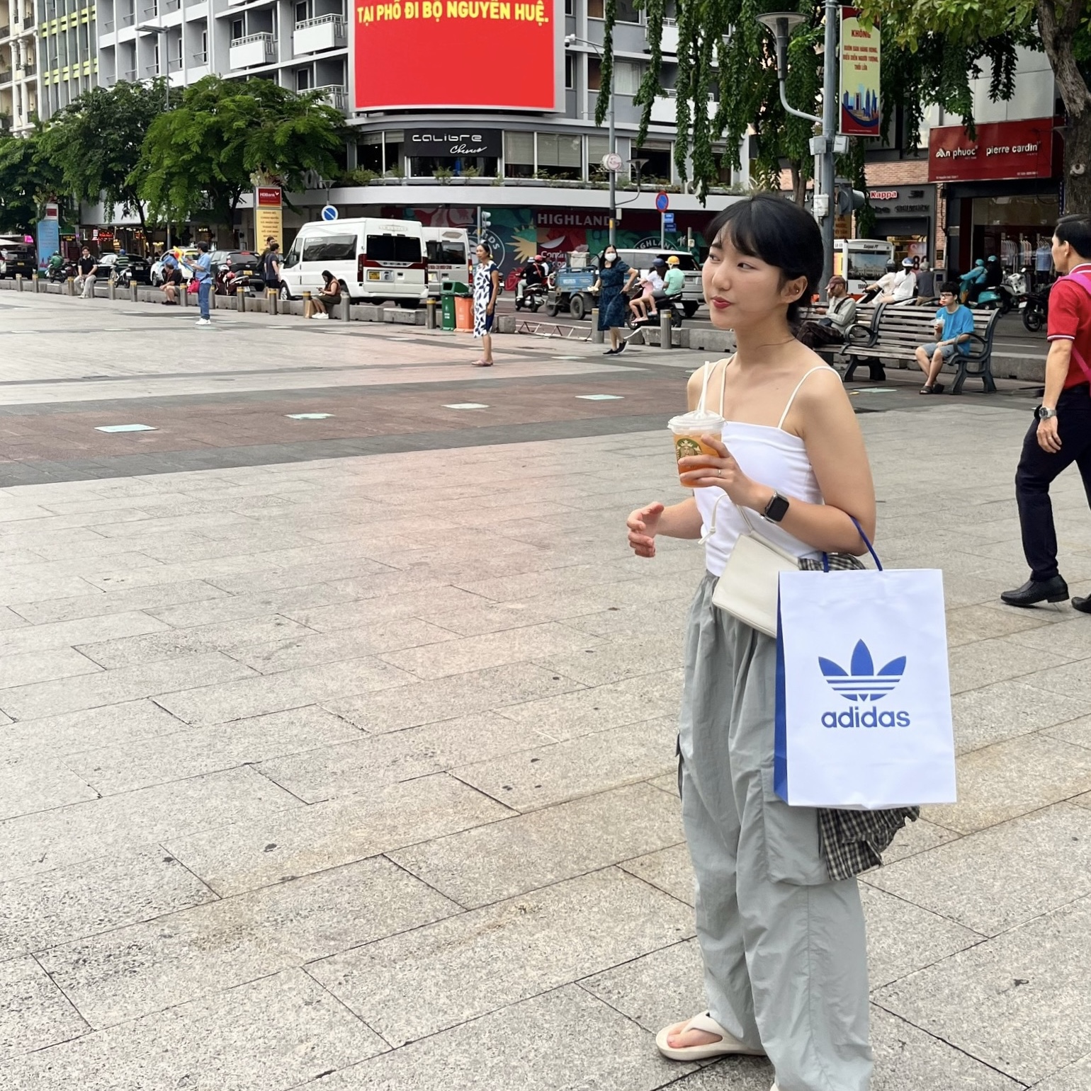 New Balance x Taw&Toe Flip Flop Ivory 착용 스타일