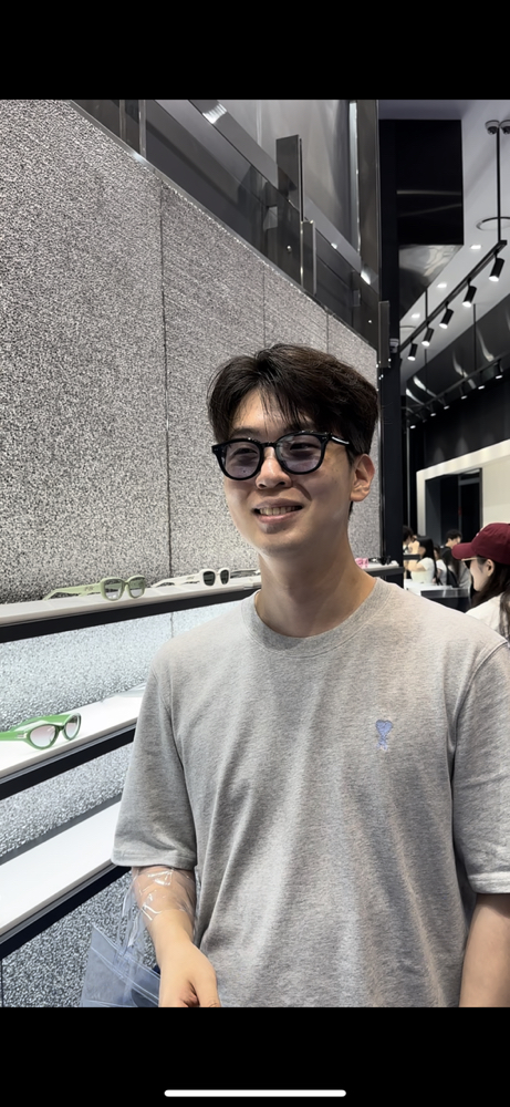 KREAM 프로필 이미지