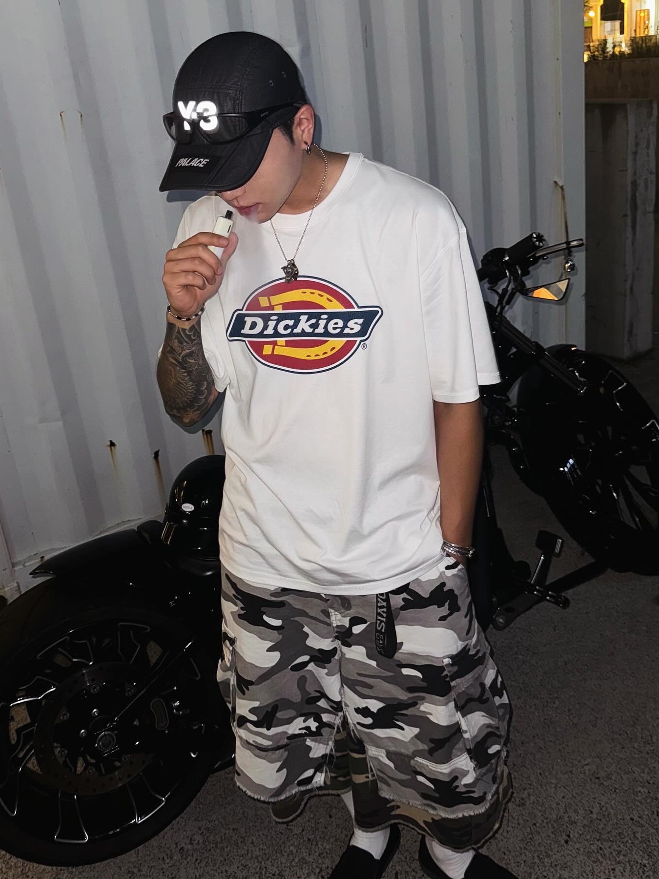 Palace x Y-3 Cap Black - 22FW 착용 스타일 - 1