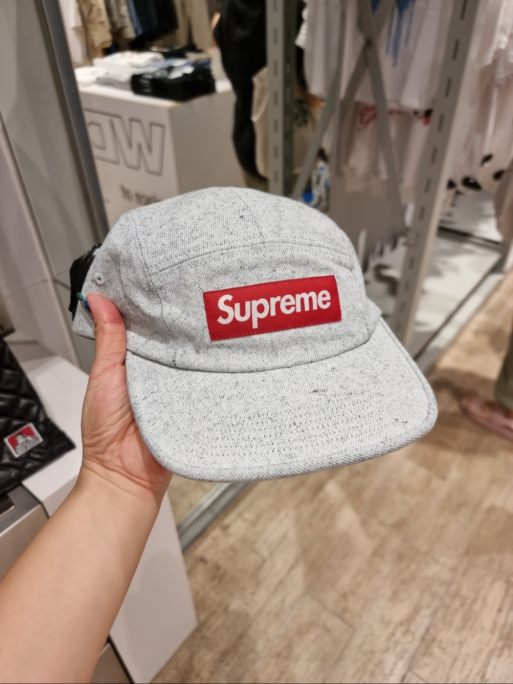 Supreme Coated Denim Camp Cap White - 24SS 착용 스타일 - 1