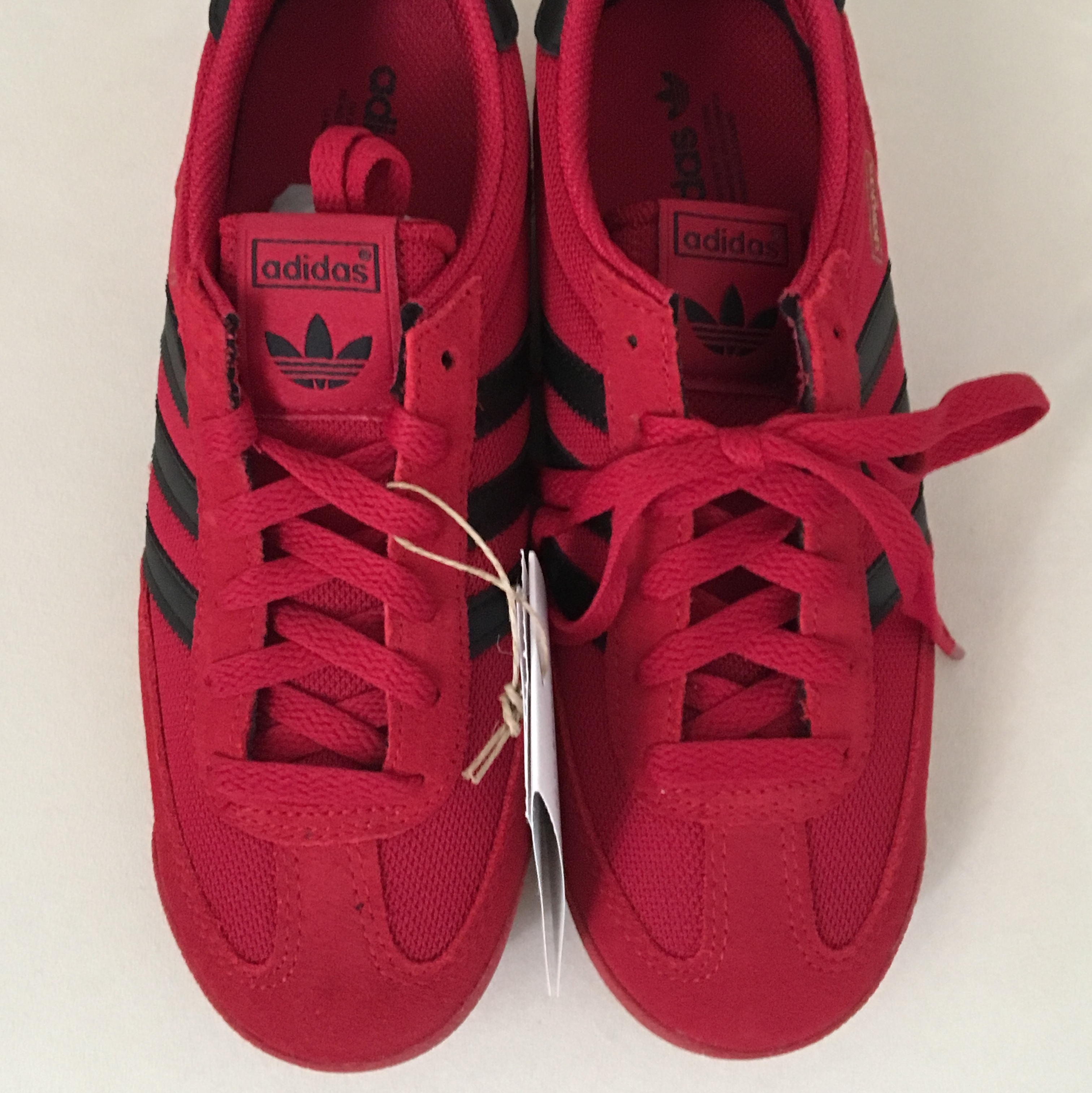 Adidas R71 Team Victory Red Core Black 착용 스타일 - 2
