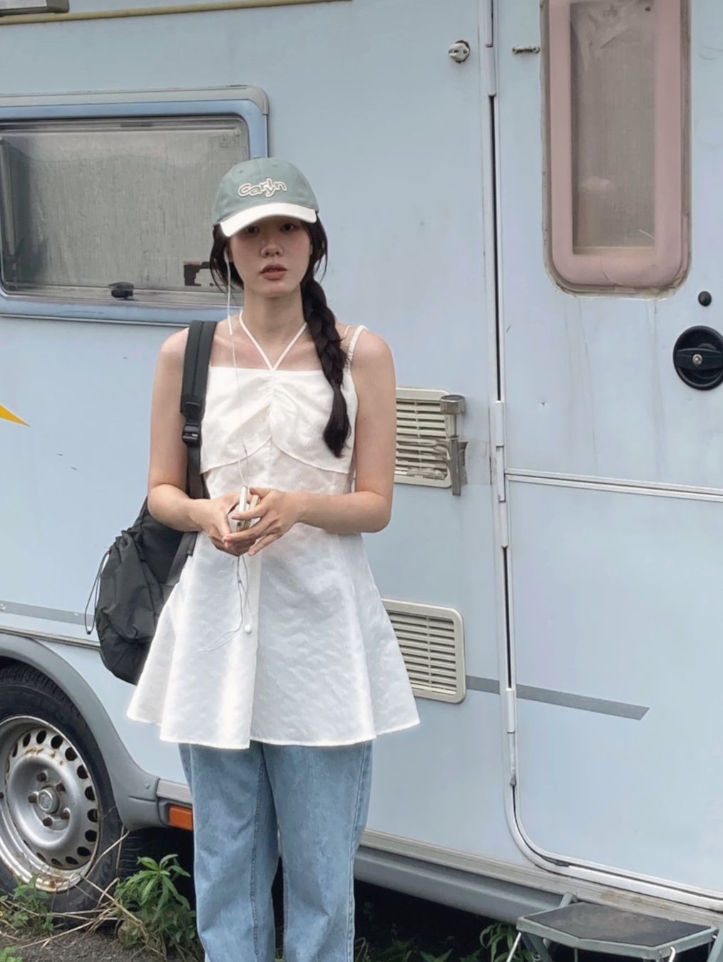 Carlyn Volume Logo Cap Mint_J74102010MT, Carlyn Volume Logo Cap Beige_J74102010E 착용 스타일