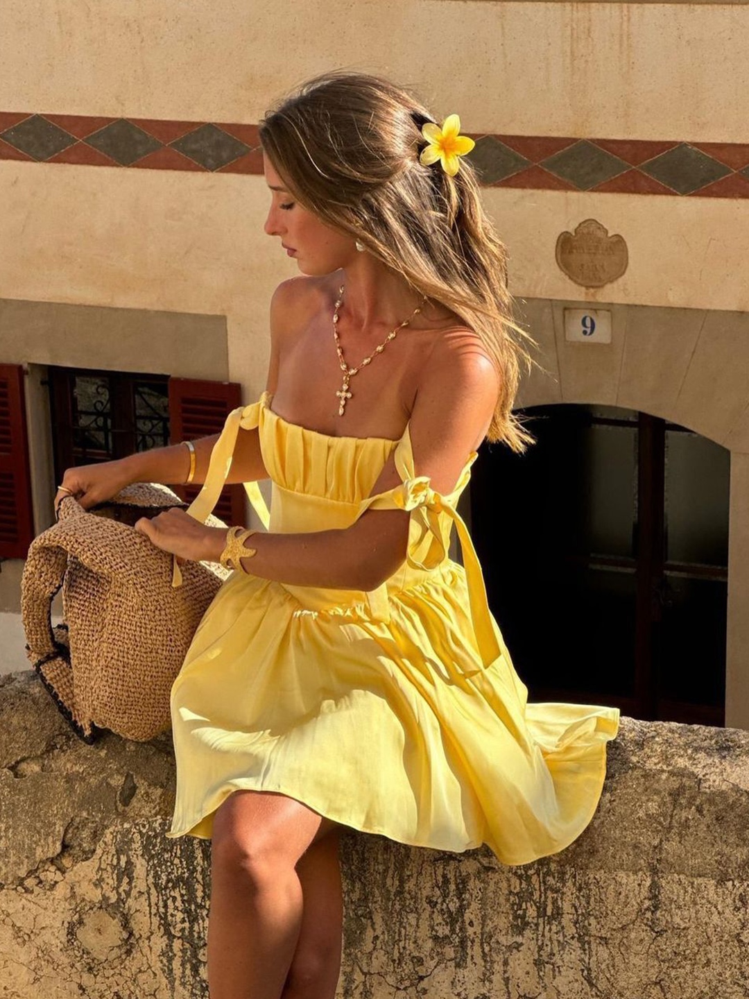 (W) Acne Studios Leather Bustier Dress Yellow, (W) Maje Traffeta Maxi Dress Yellow 착용 스타일 - 5