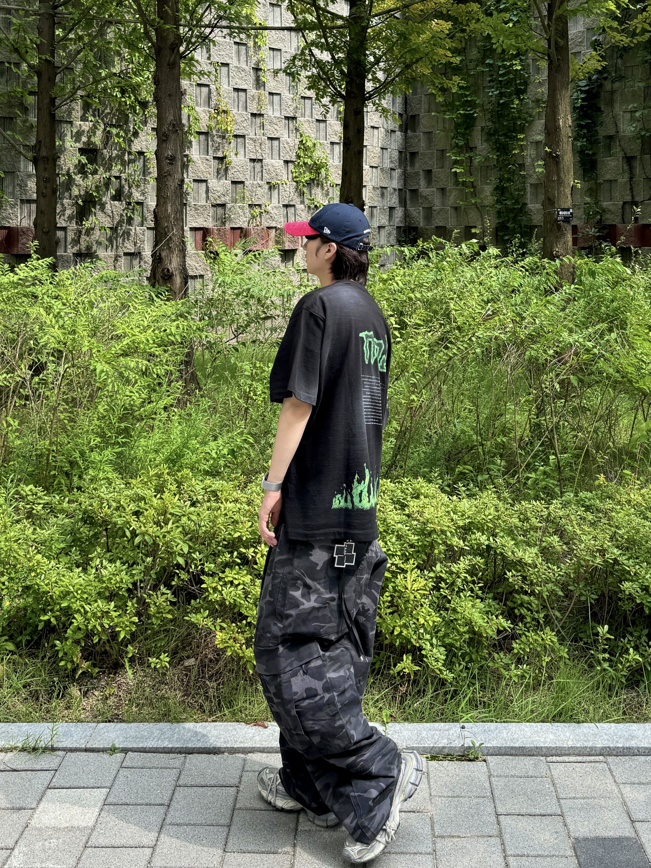 Nonnod Soft Drink T-Shirt Washed Black, Nonnod Soft Drink T-Shirt Washed Black 착용 스타일 - 2