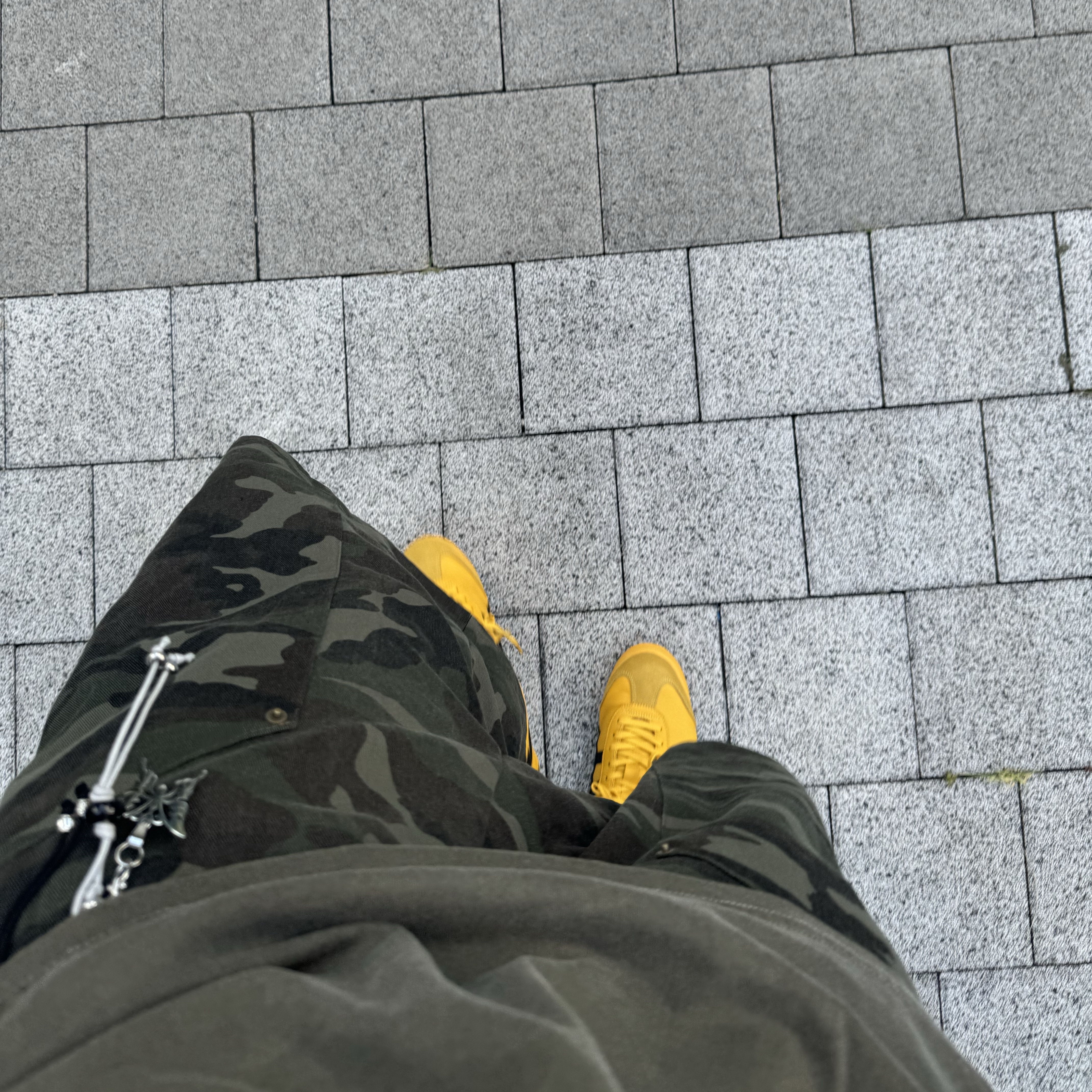 Onitsuka Tiger Mexico 66 Yellow Black 착용 스타일