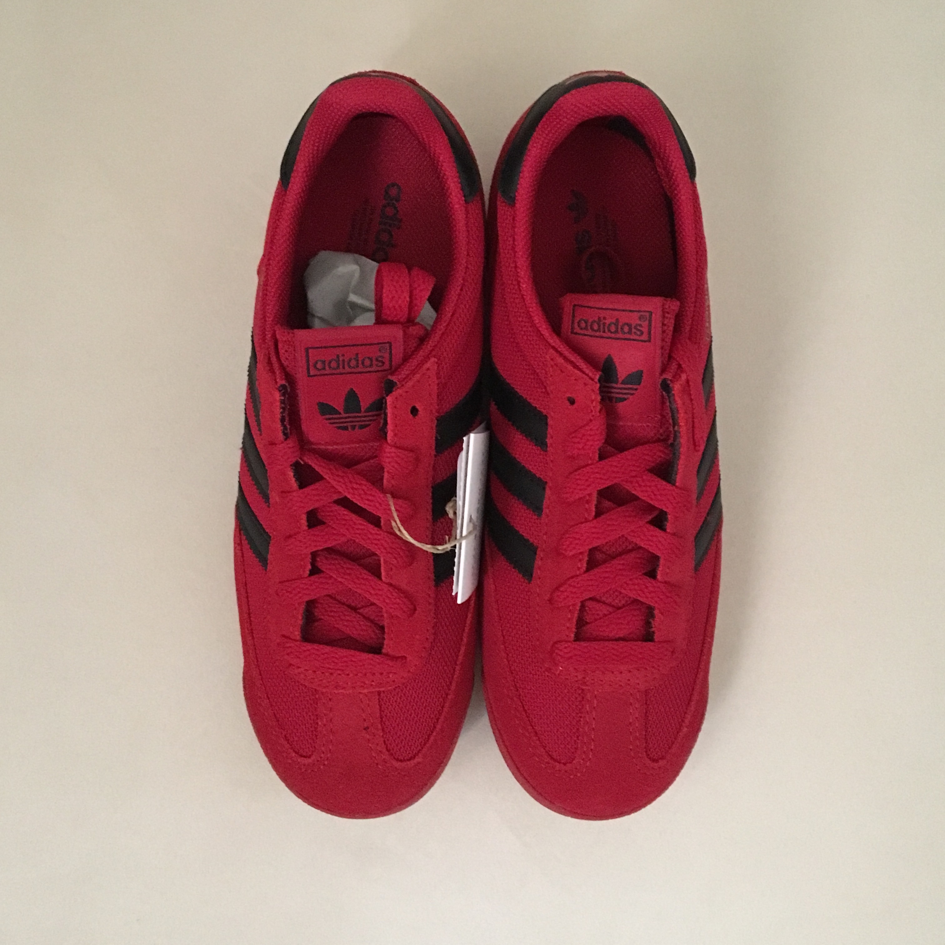 Adidas R71 Team Victory Red Core Black 착용 스타일 - 1