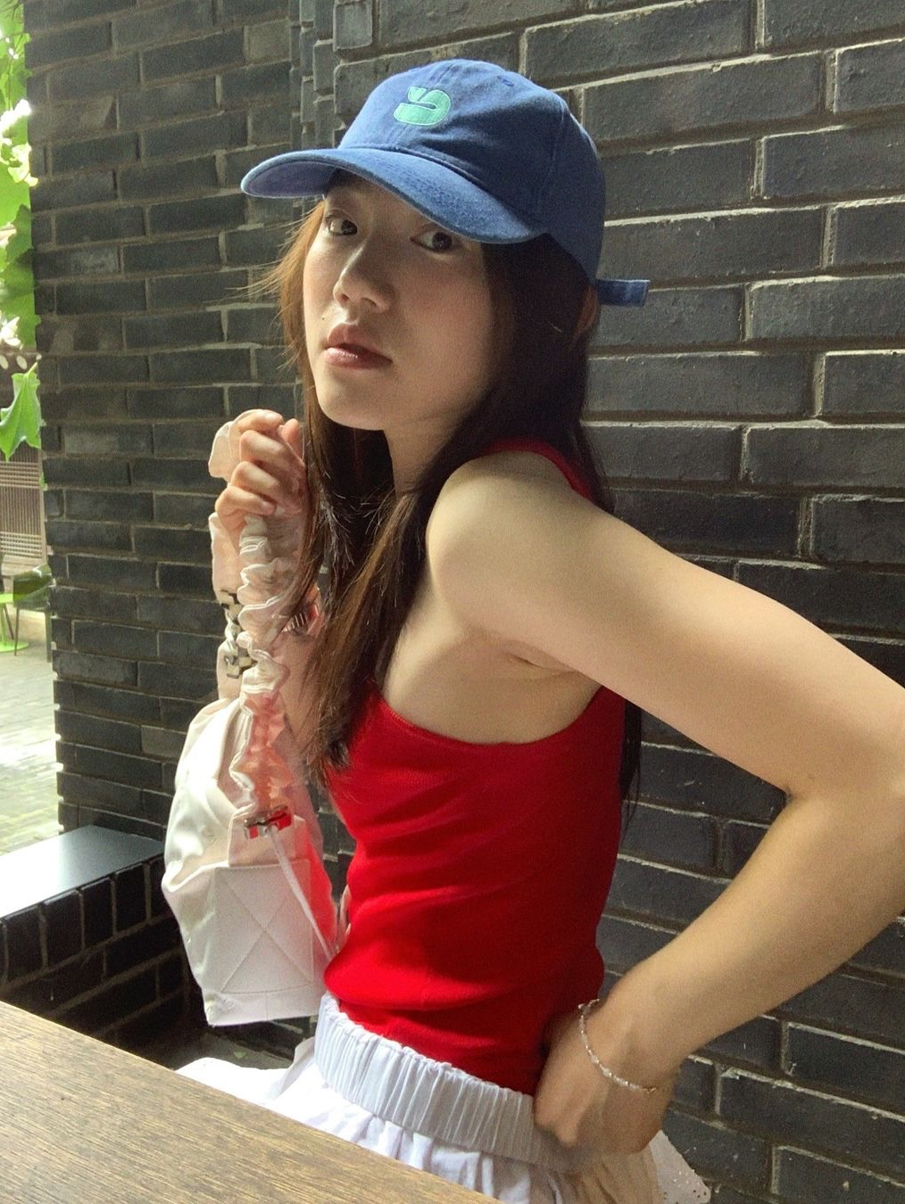 Carlyn Ginna Black_H74109010B, Carlyn Ginna Ivory_H74109010I 착용 스타일