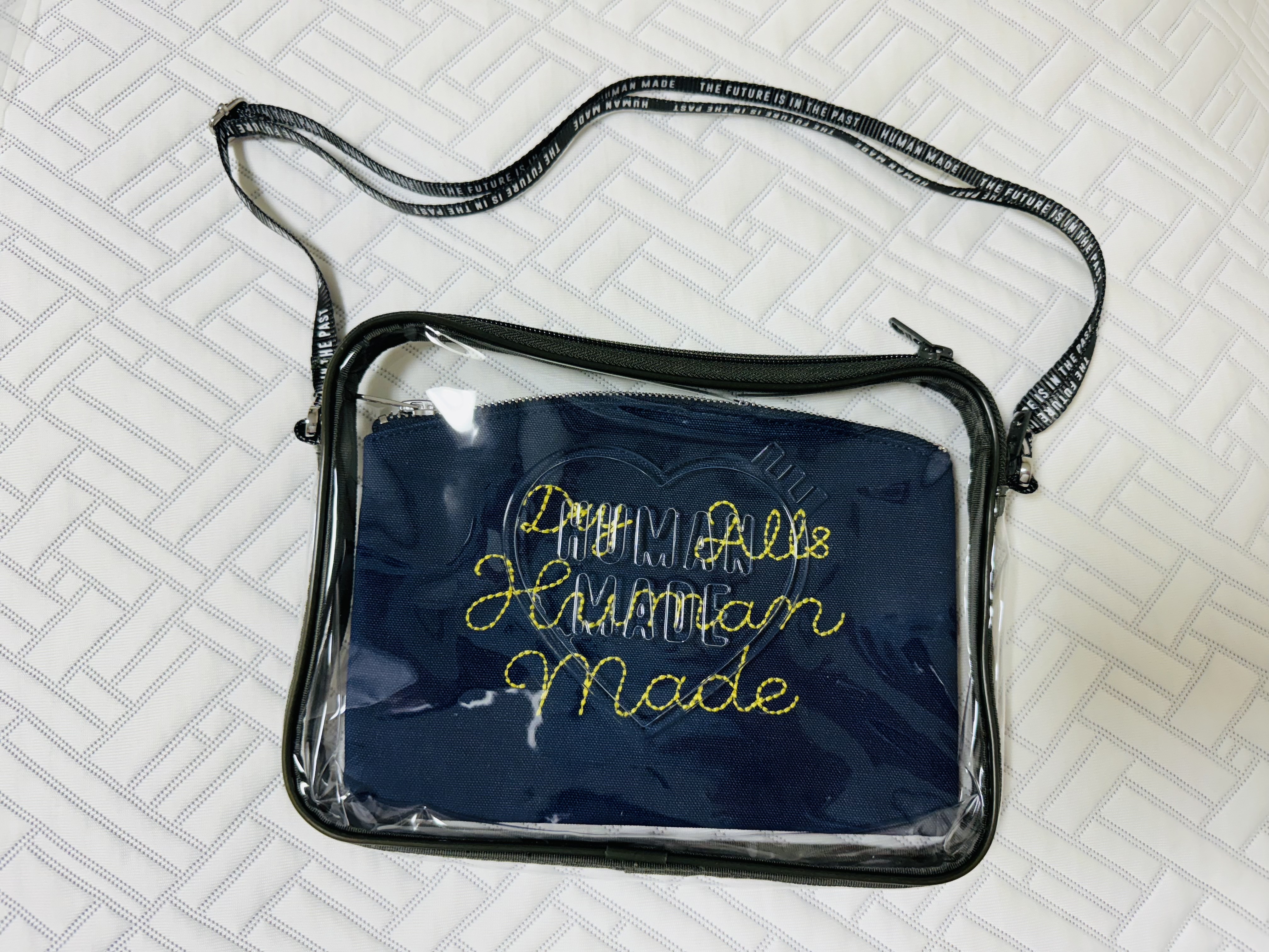 Human Made PVC Pouch #1 Clear, Human Made Bank Pouch Navy 착용 스타일