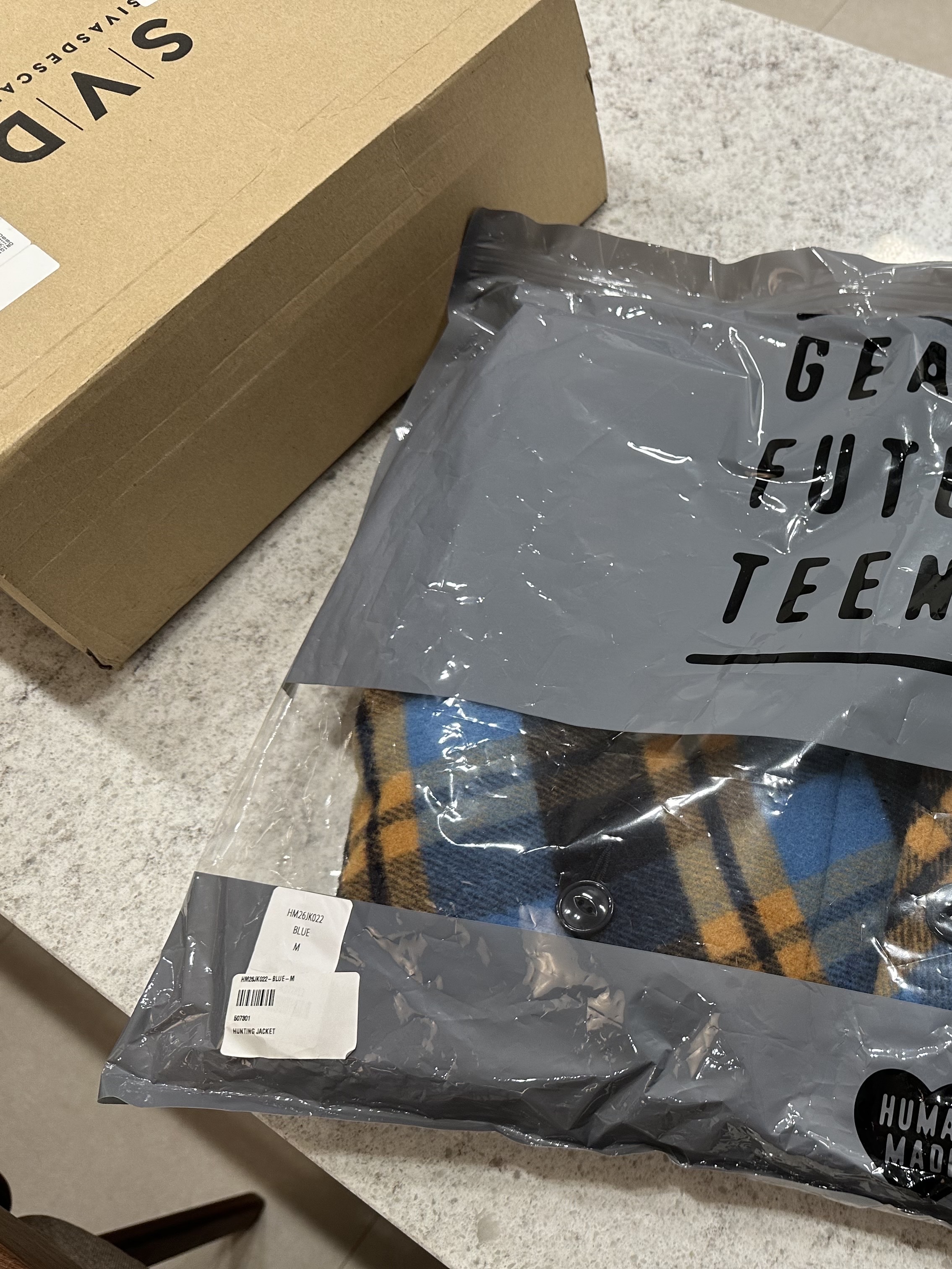 Human Made Hunting Jacket Blue 착용 스타일 - 10