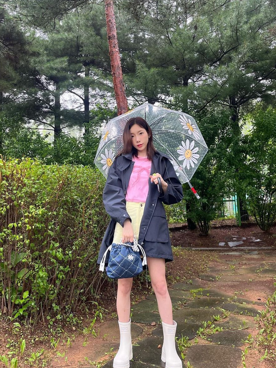(W) Isabel Marant Dastyni Raincoat Neutral - 22FW, (W) Isabel Marant Dastyni Fitted Raincoat Honey - 22SS 착용 스타일 - 5