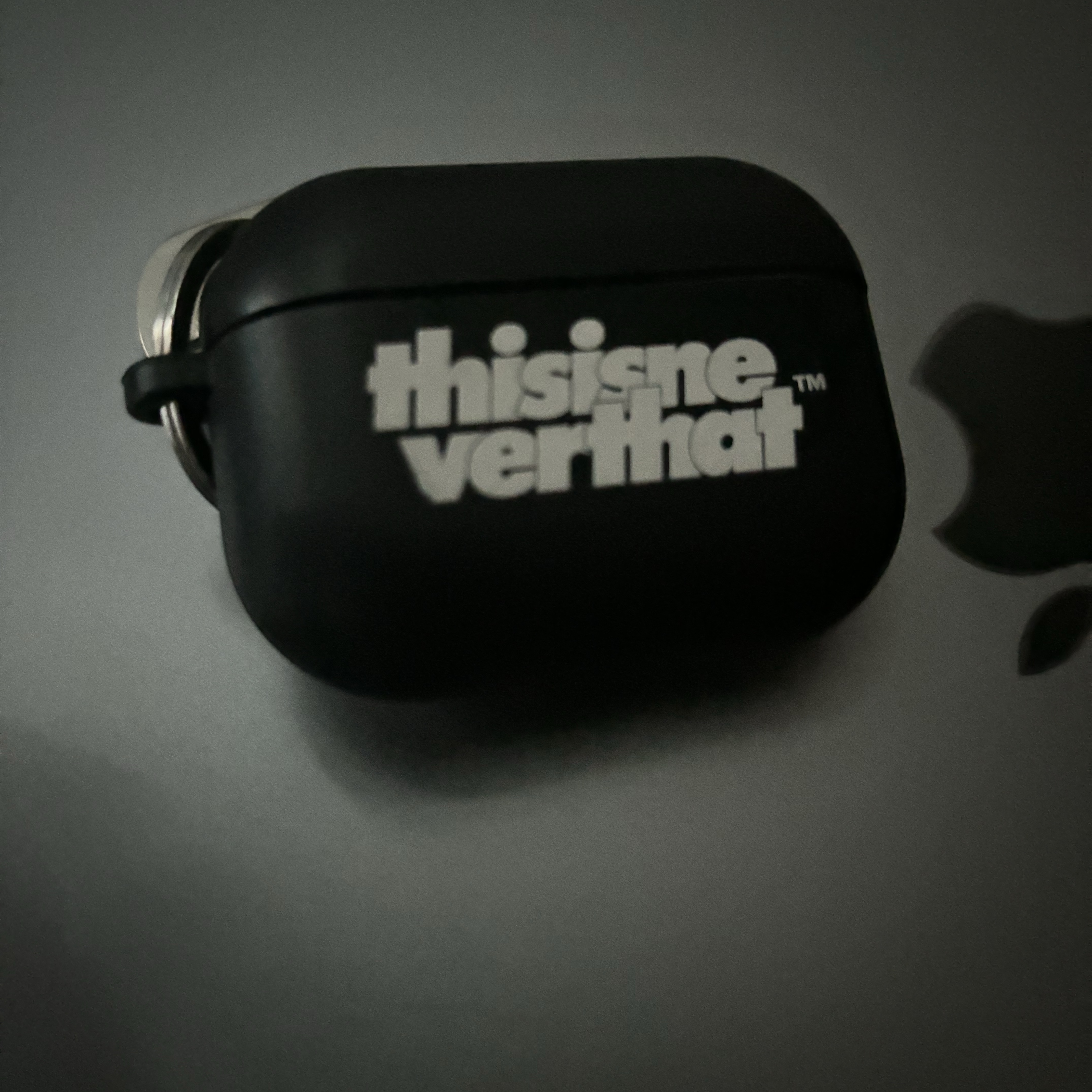 Apple AirPods Pro 2nd Gen (Korean Ver.) 착용 스타일 - 1