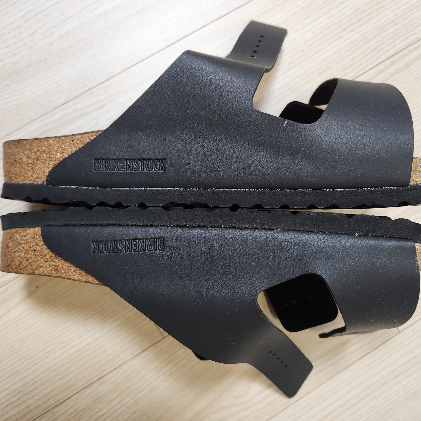 Birkenstock Arizona Black - Regular 착용 스타일