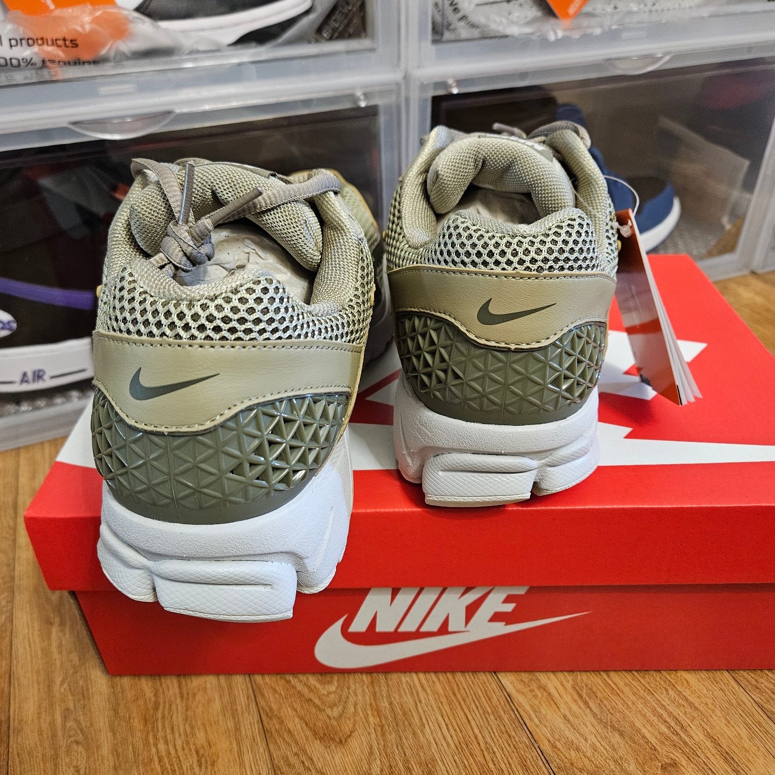 Nike Zoom Vomero 5 Neutral Olive Medium Olive 착용 스타일 - 3