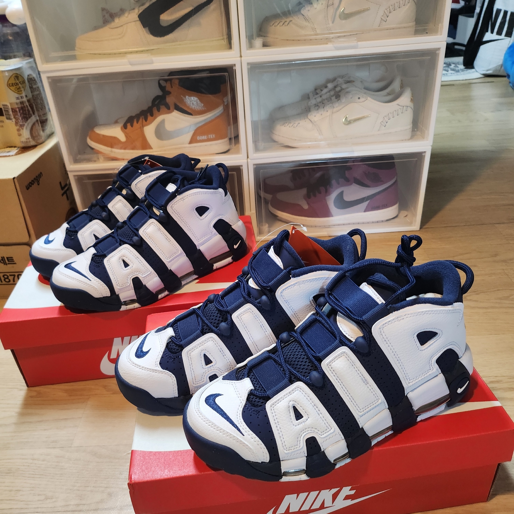 Nike Air More Uptempo 96 White Midnight Navy 착용 스타일 - 1