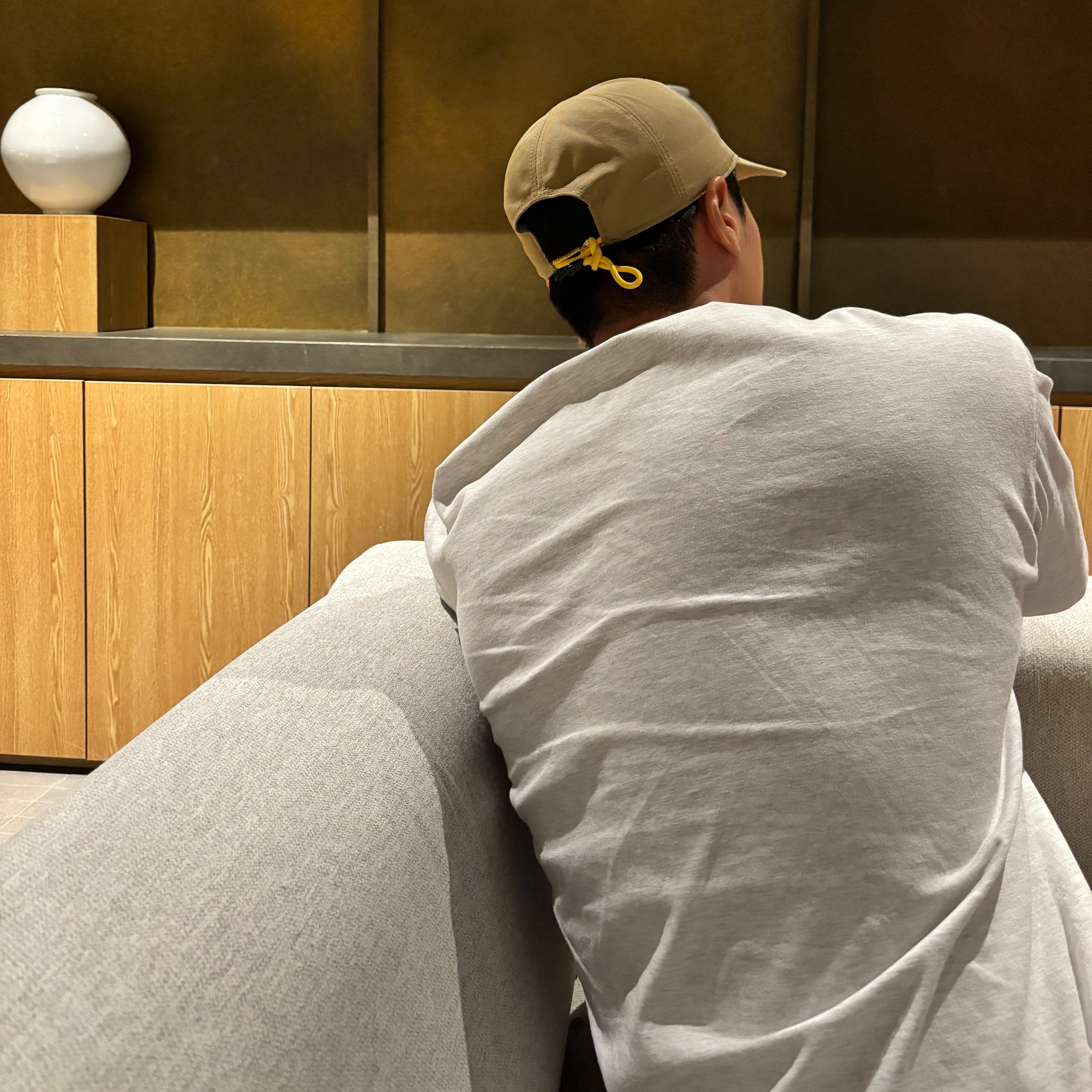 (W) Miu Miu Denim Baseball Cap Beige Yellow 착용 스타일 - 1