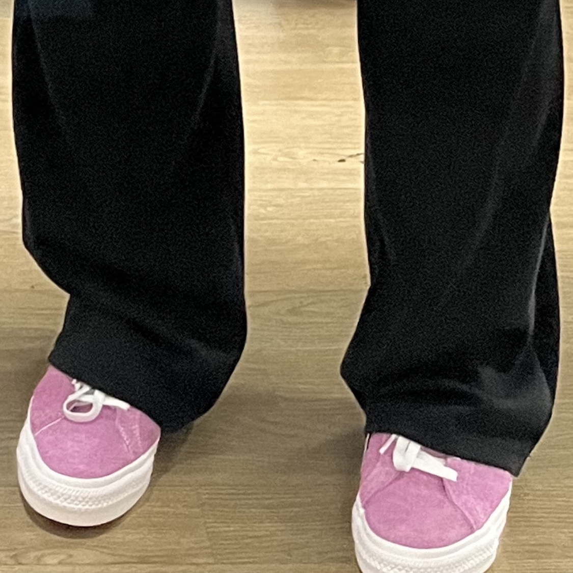 Converse One Star Pro Flower Light Orchid 착용 스타일