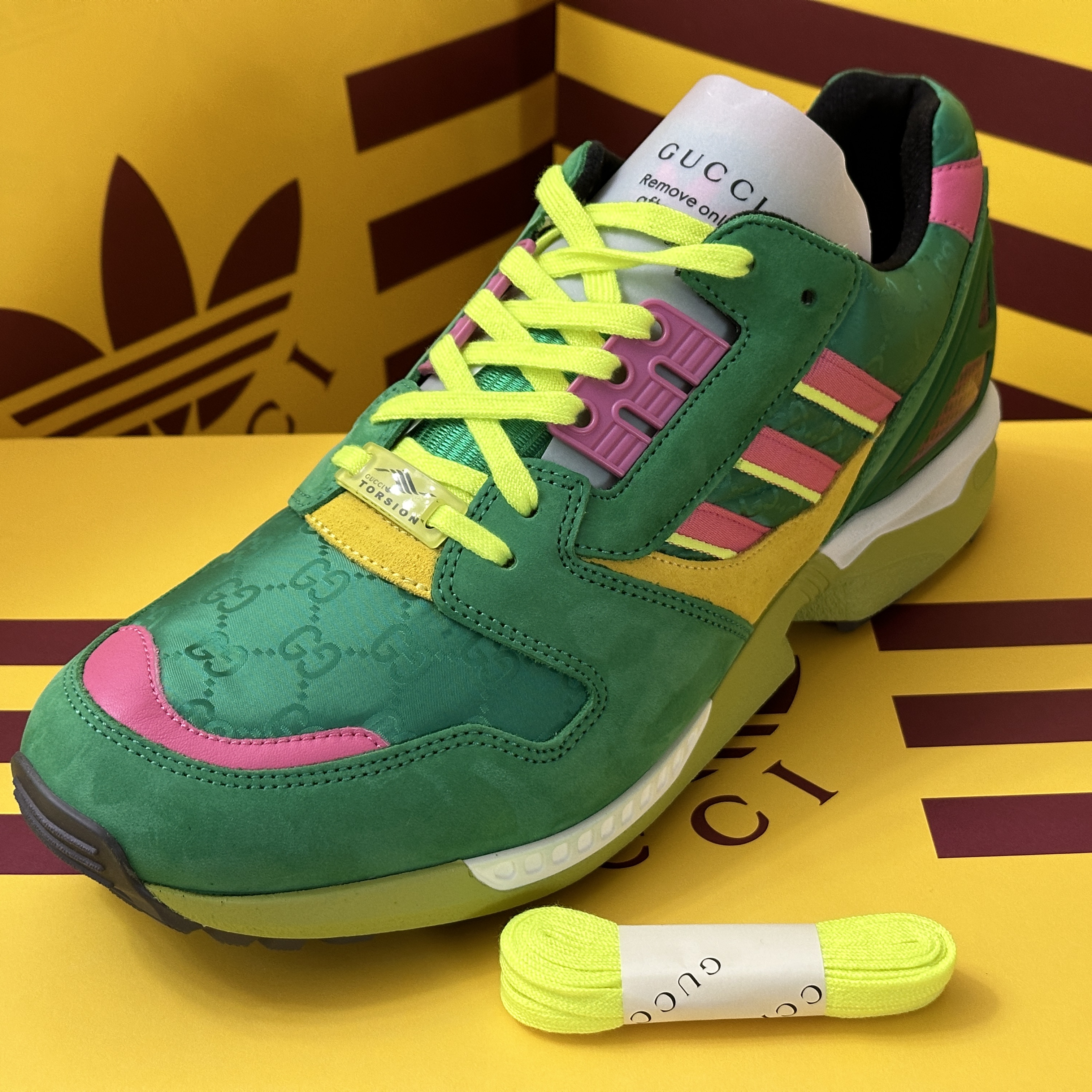 Gucci x Adidas ZX8000 Sneaker Green GG Canvas 착용 스타일