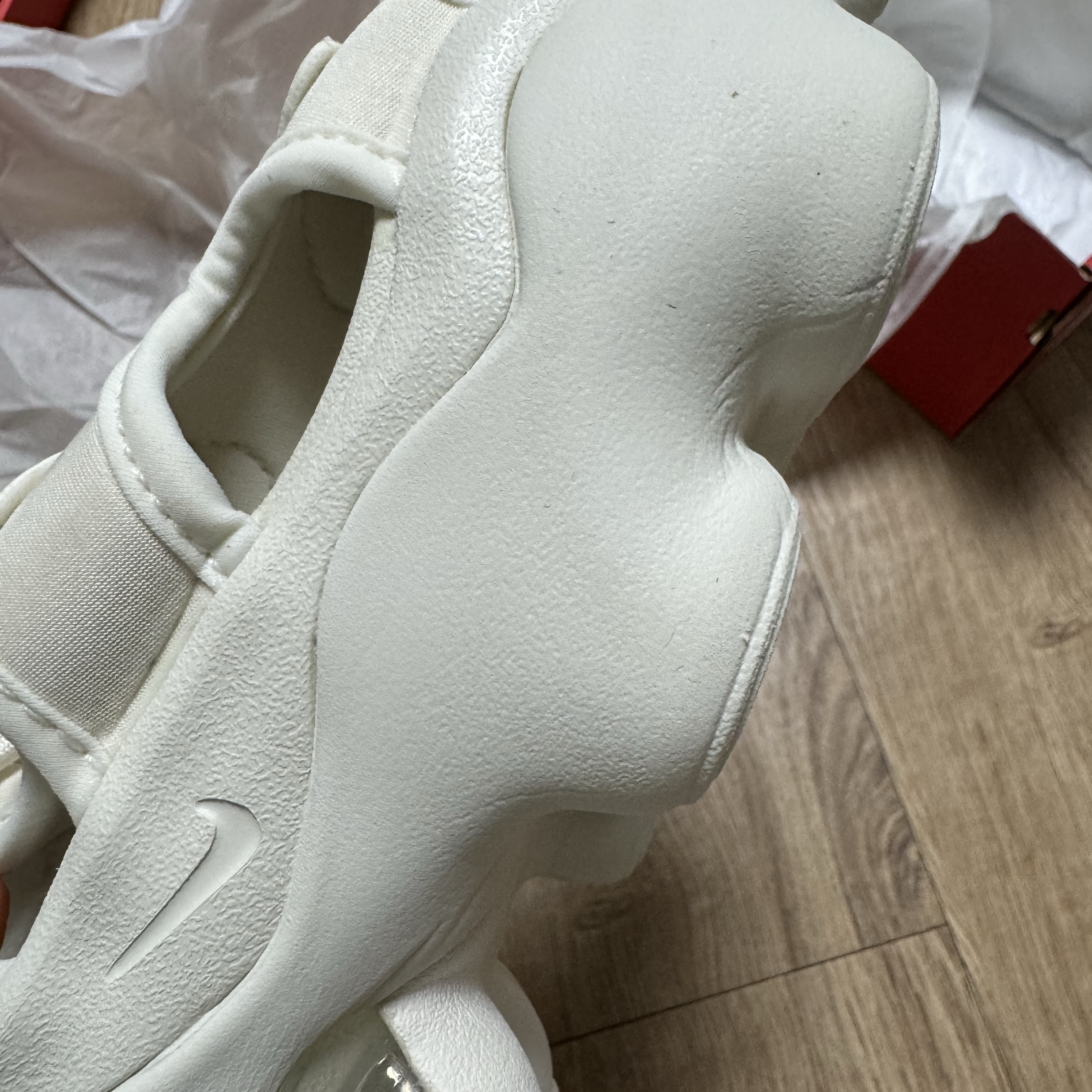 (W) Nike Air Max Koko Sandal Sail 착용 스타일 - 3