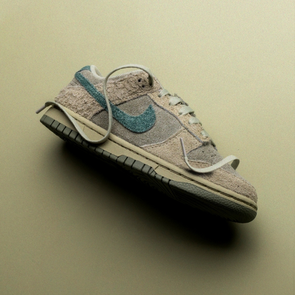 (W) Nike Dunk Low Olive Aura and Oil Green 착용 스타일