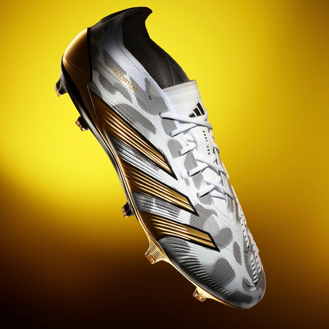 Adidas Predator Elite FG Cloud White Core Black 착용 스타일