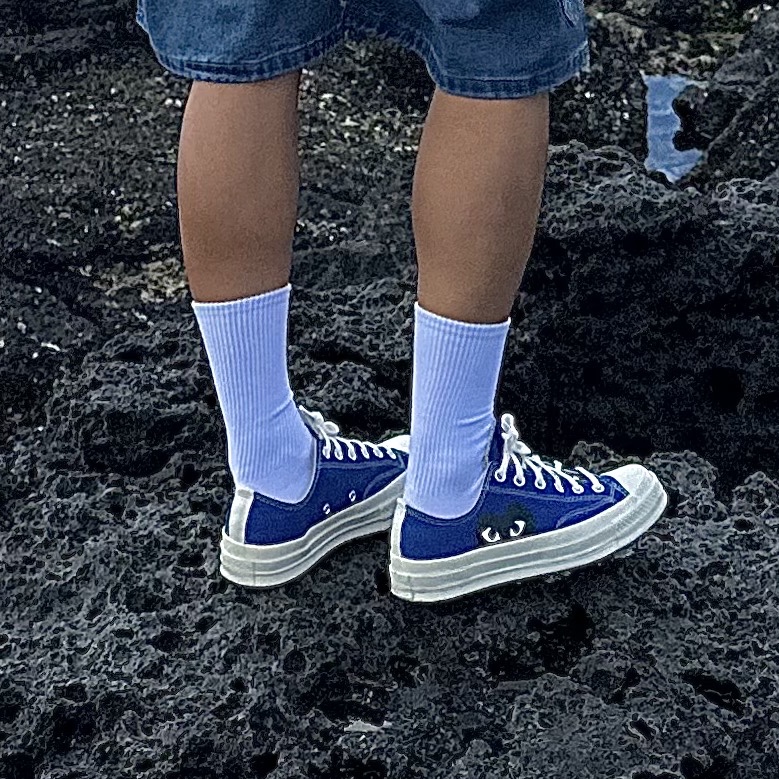 Converse x Play Comme des Garcons Chuck 70 Ox Blue Quartz 착용 스타일 - 1