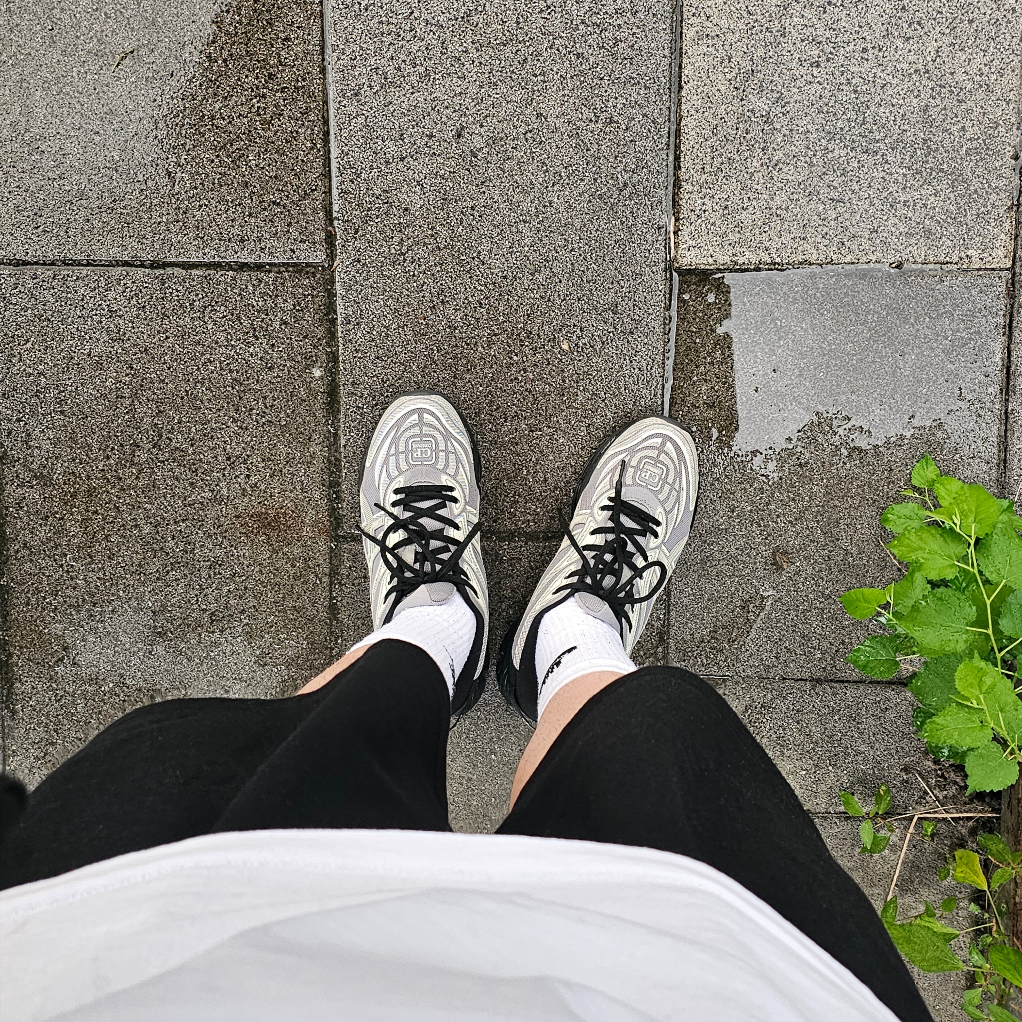 Asics x C.P. Company Gel-Quantum 360 VIII Cement Grey 착용 스타일