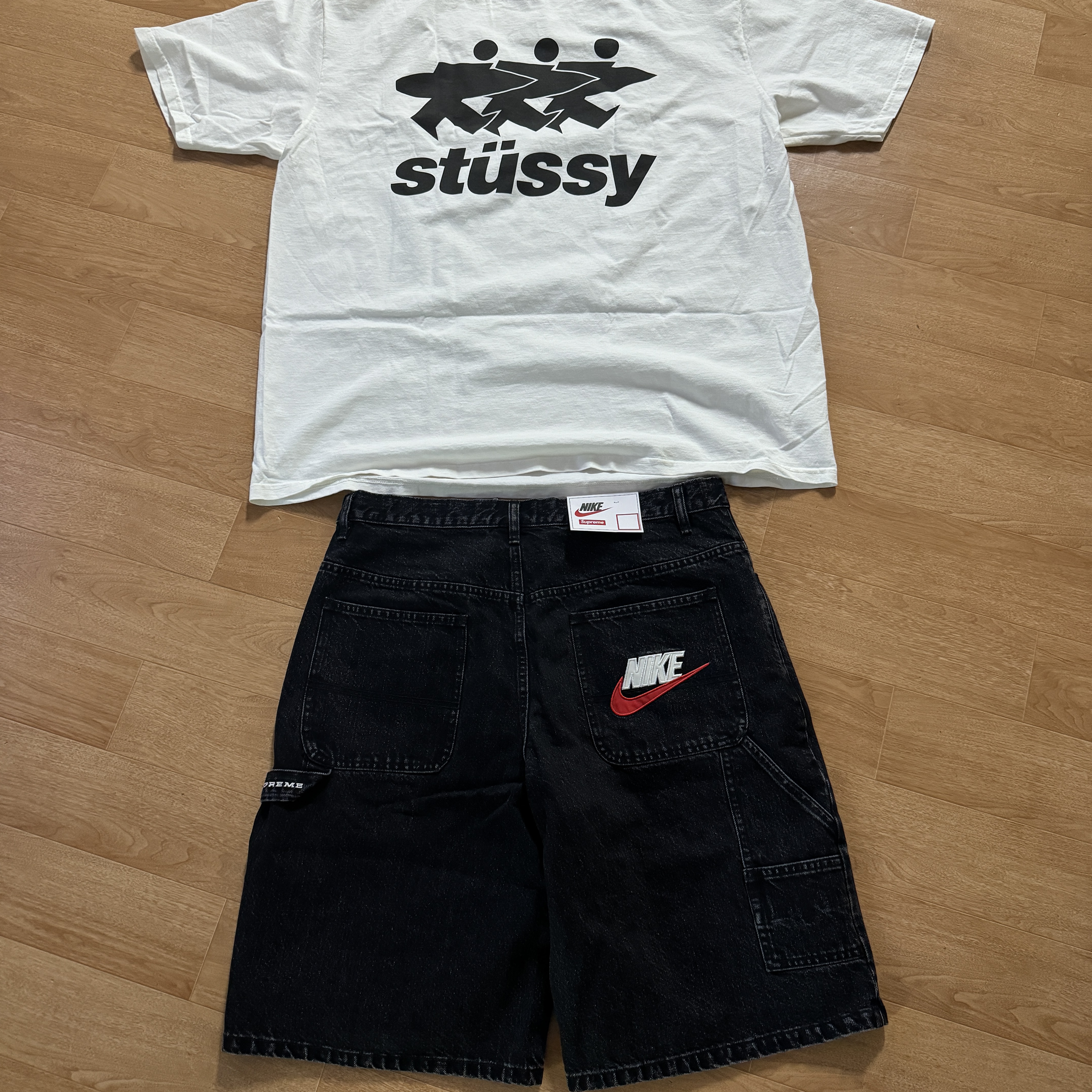 Stussy Surfwalk Pigment Dyed T-Shirt Natural, Supreme x Nike Denim Short Black - 24SS 착용 스타일