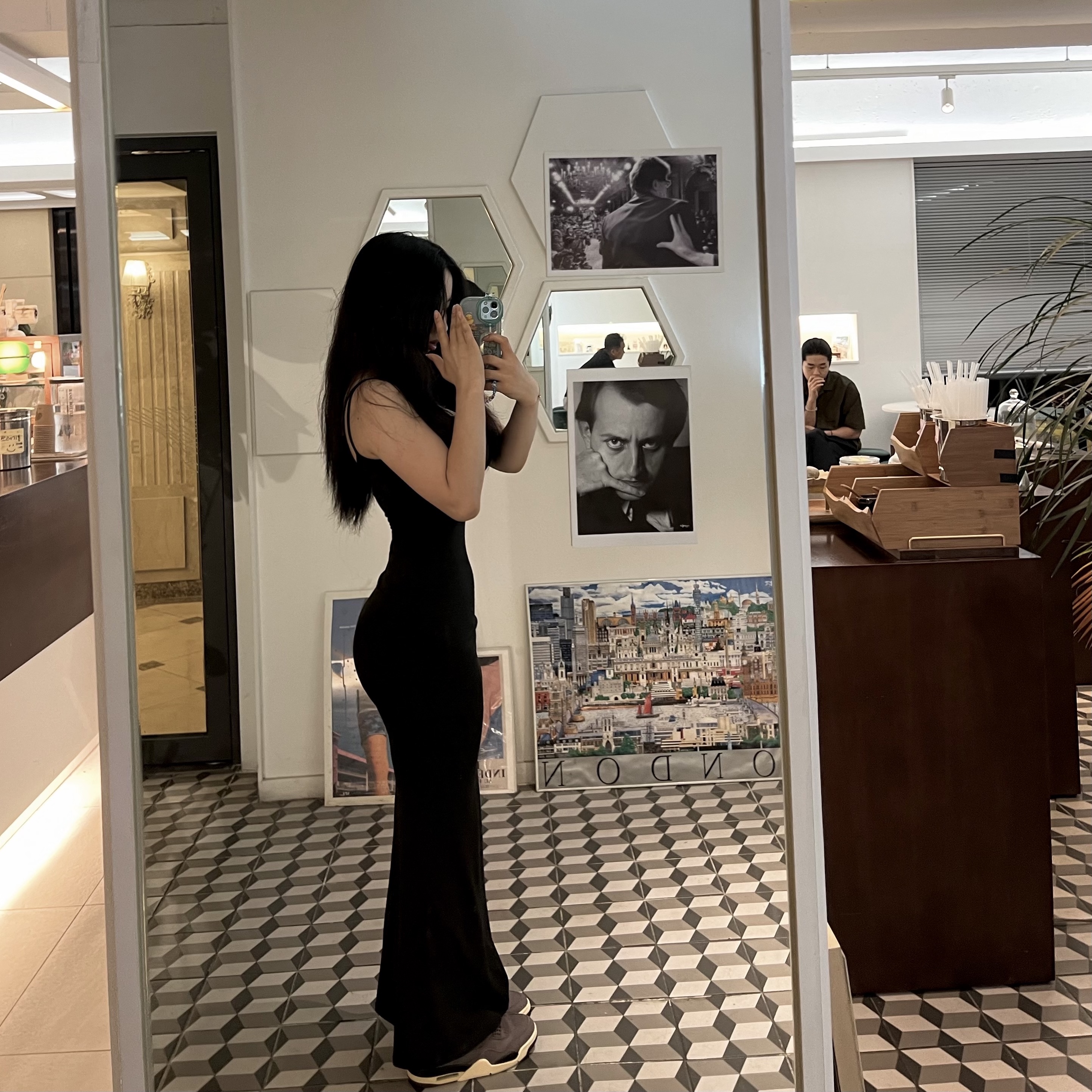 (W) Skims Fits Everybody Long Slip Dress Onyx, Jordan 4 x A Ma Maniere Retro Violet Ore 착용 스타일 - 1
