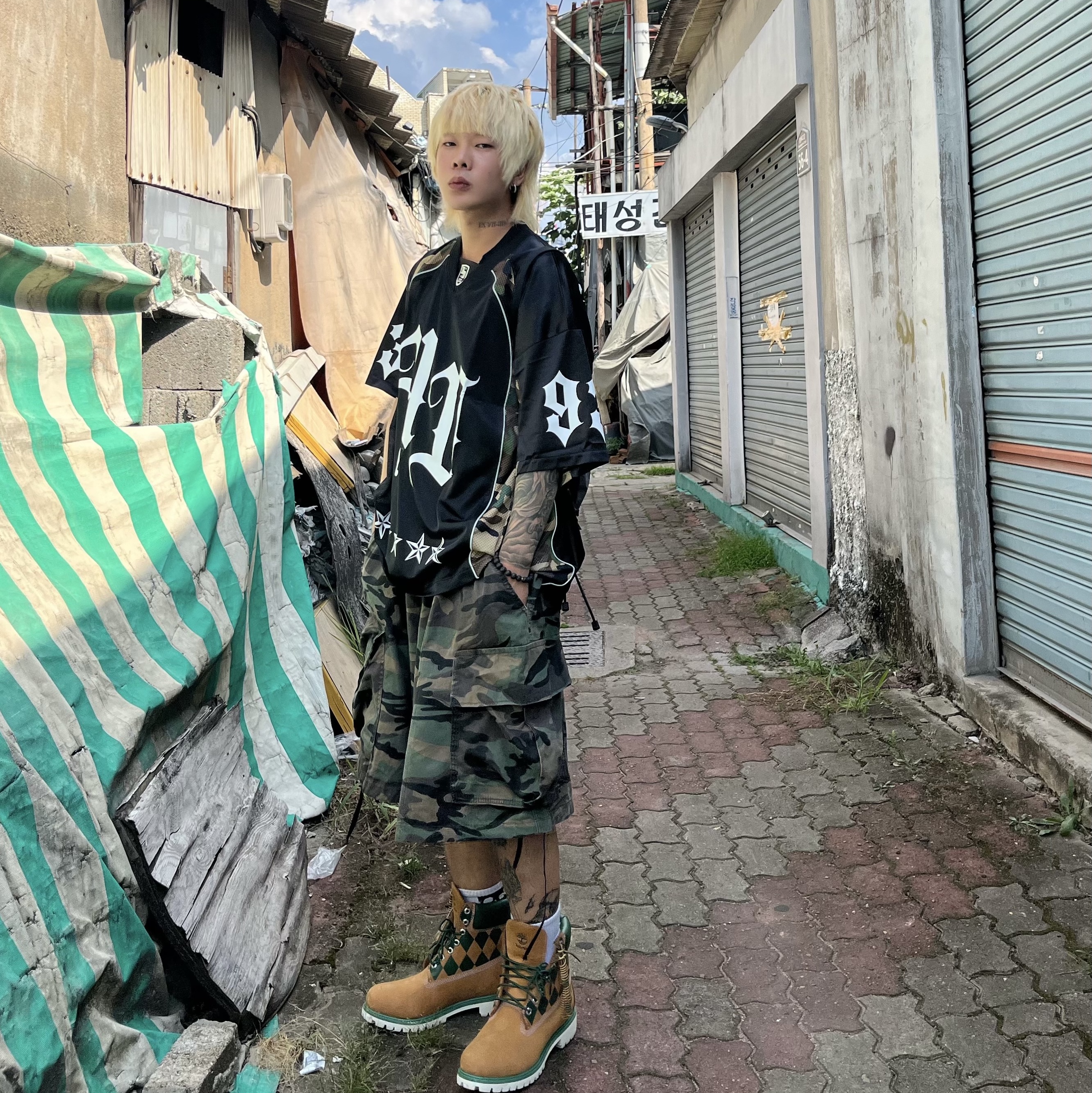 KASINA x Timberland 6 In Premium Vibram GTX Wheat 착용 스타일 - 1