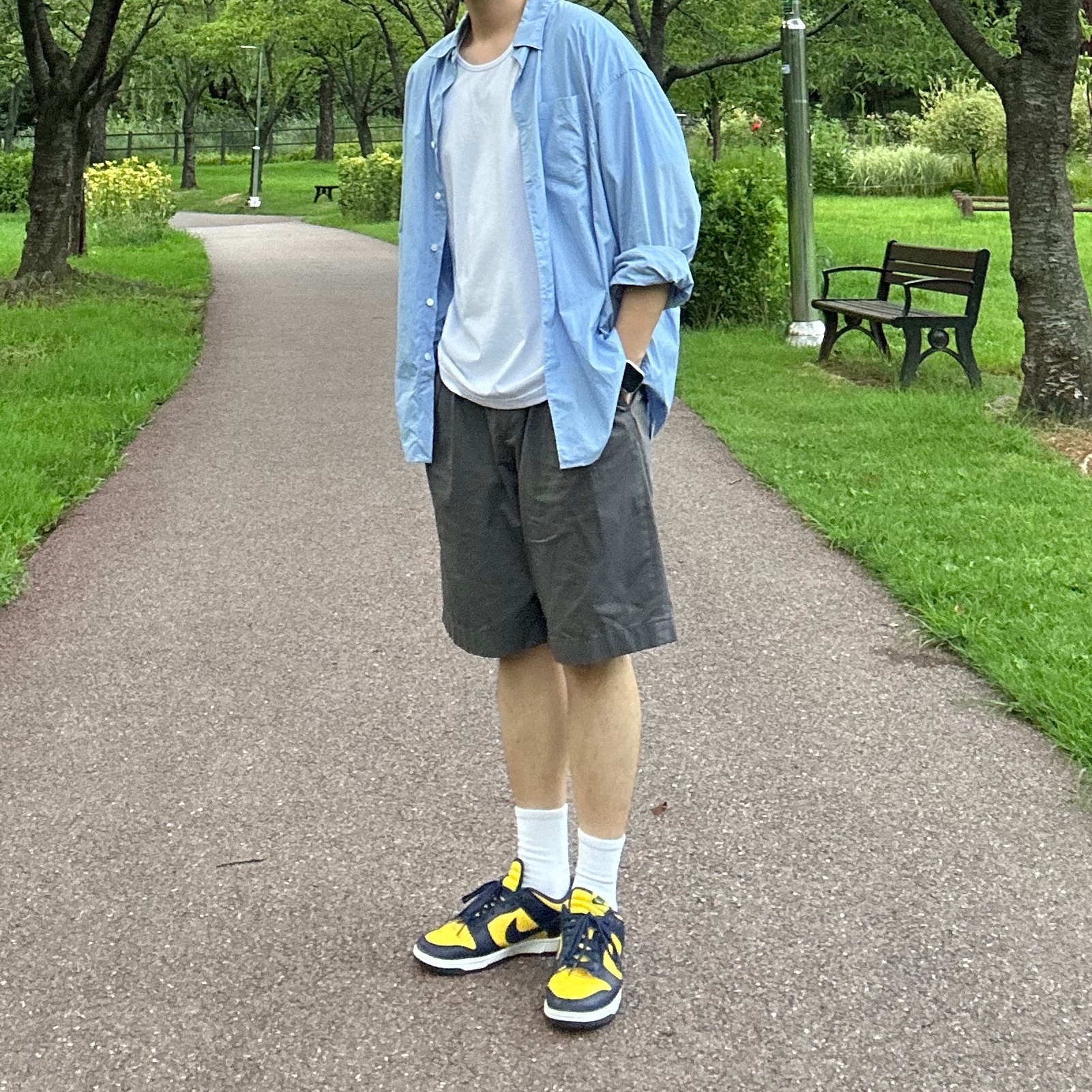 (GS) Nike Dunk Low Varsity Maize 착용 스타일 - 2
