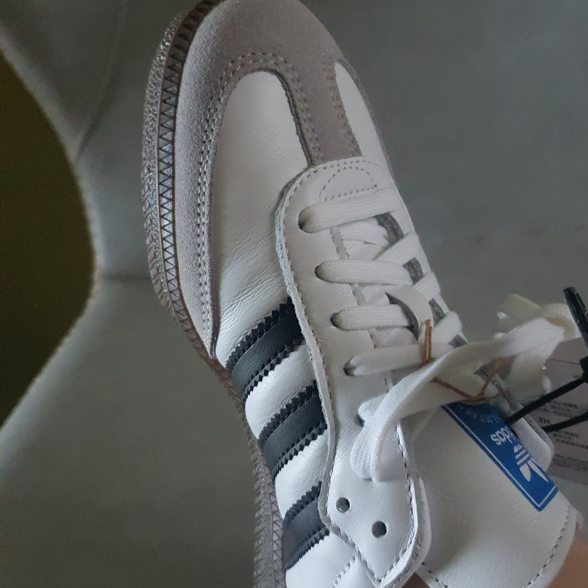 Adidas Samba OG Cloud White 착용 스타일