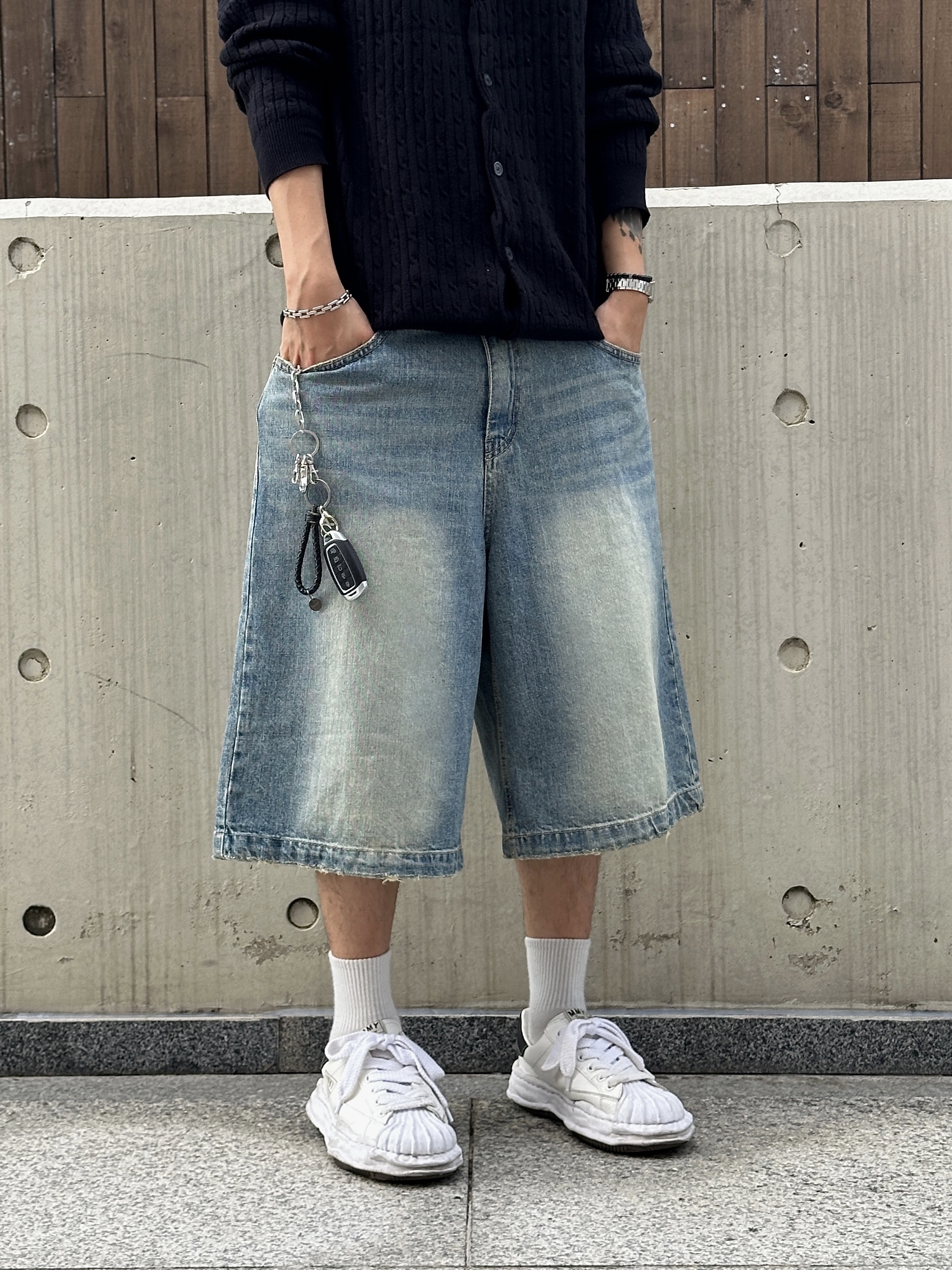 Maison Mihara Yasuhiro Blakey Puffer OG Sole Leather Low-top Sneakers White 착용 스타일 - 4